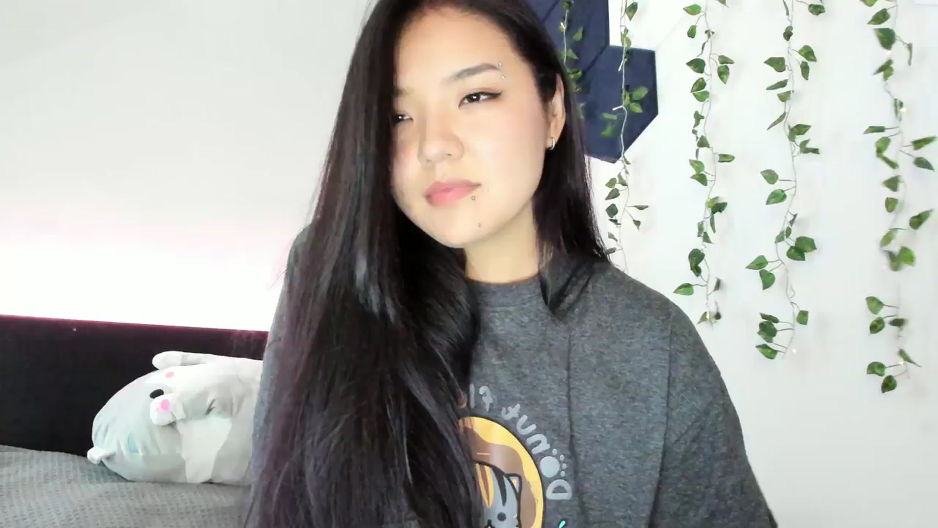 Gallery image thumbnail from Melody__K's myfreecams stream on, 10/19/2023, 03:31 image 3 of 20
