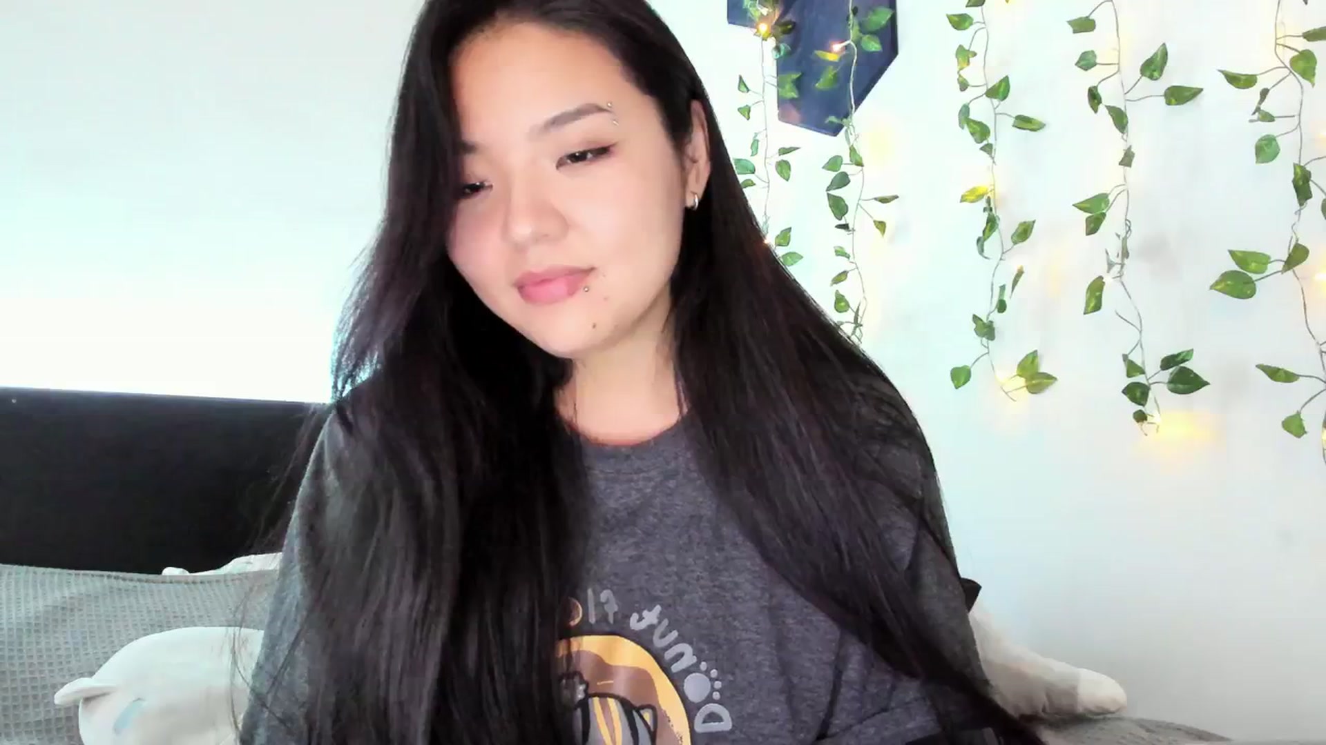 Gallery image thumbnail from Melody__K's myfreecams stream on, 11/09/2023, 07:29 image 20 of 20