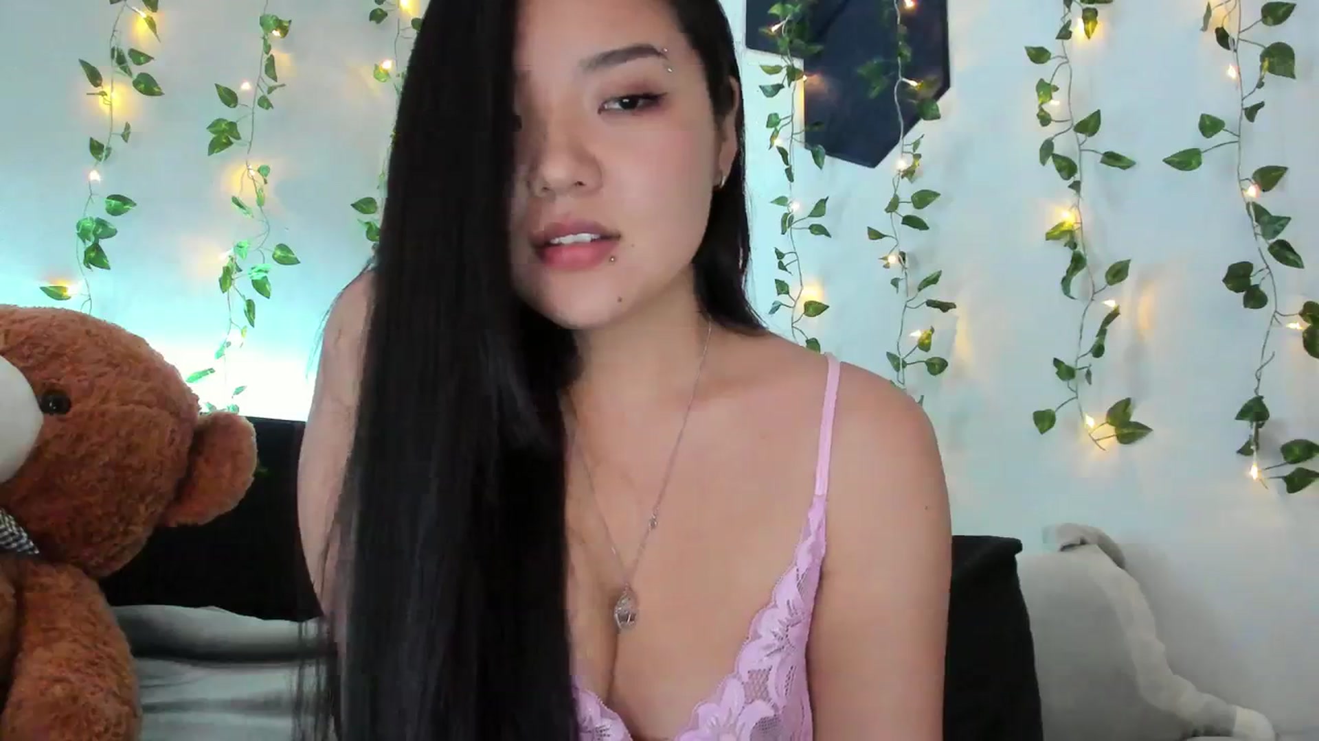 Gallery image thumbnail from Melody__K's myfreecams stream on, 12/01/2023, 05:17 image 5 of 20