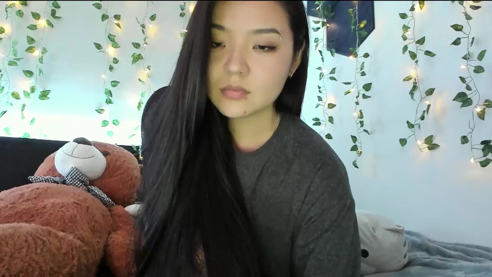 Gallery image thumbnail from Melody__K's myfreecams stream on, 12/06/2023, 06:45 image 13 of 20