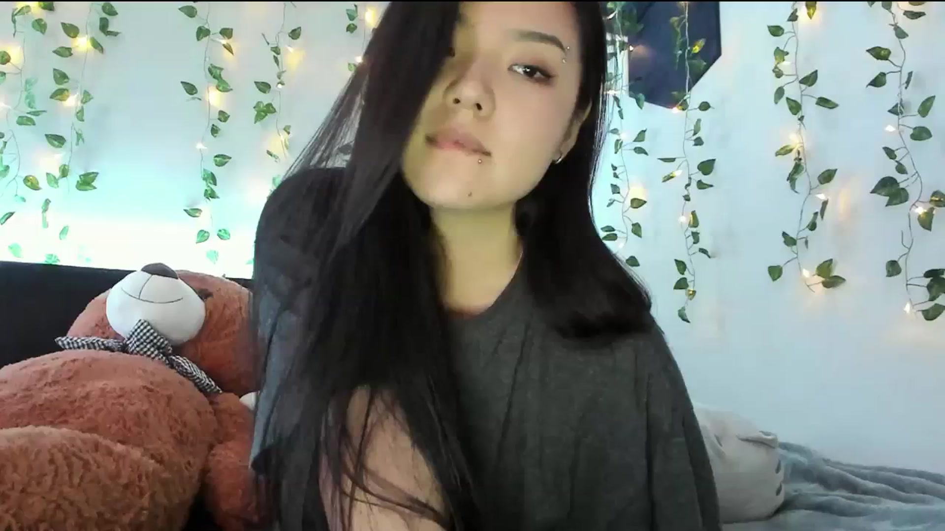 Gallery image thumbnail from Melody__K's myfreecams stream on, 12/06/2023, 06:45 image 15 of 20