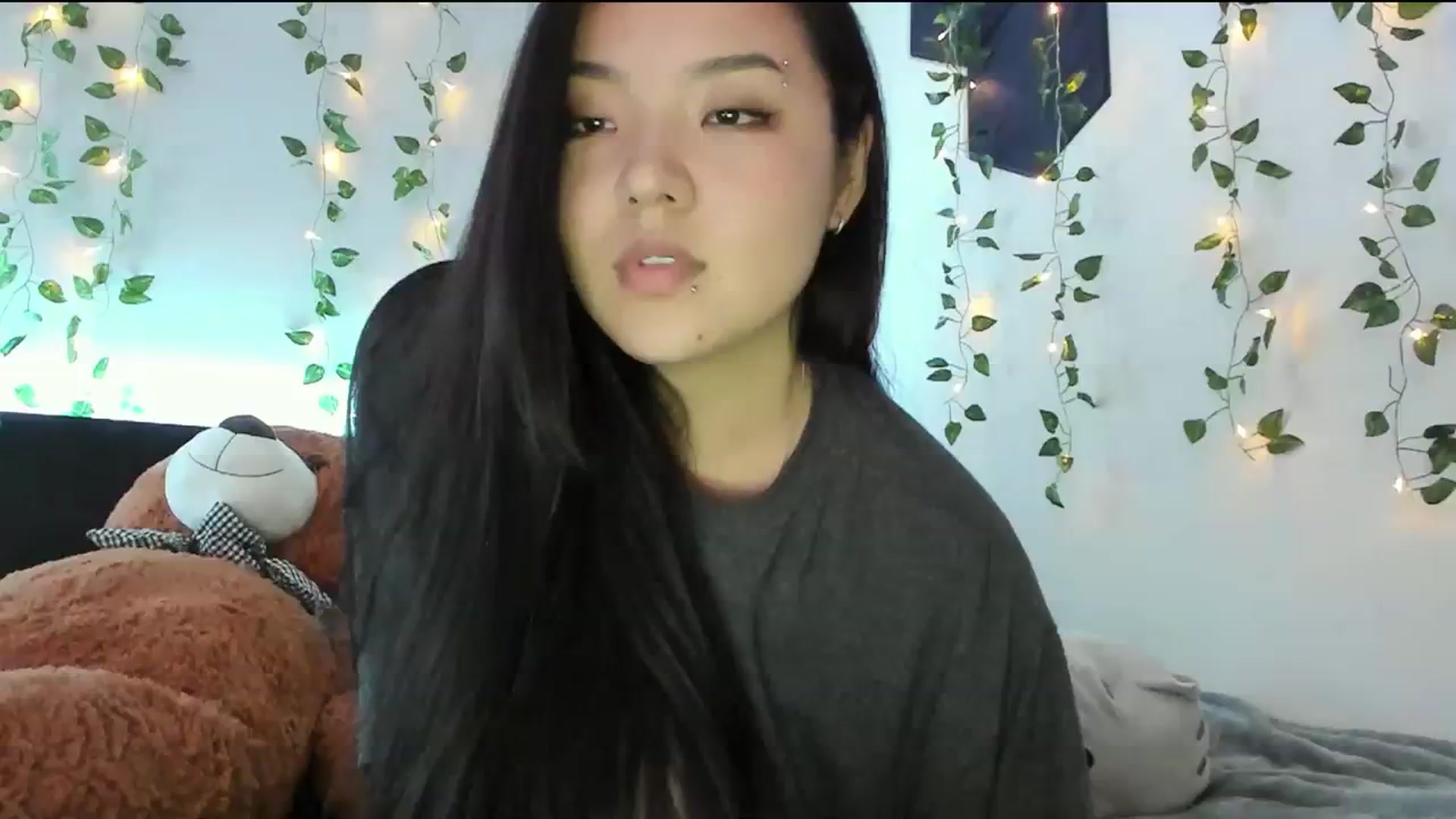 Gallery image thumbnail from Melody__K's myfreecams stream on, 12/06/2023, 06:45 image 14 of 20