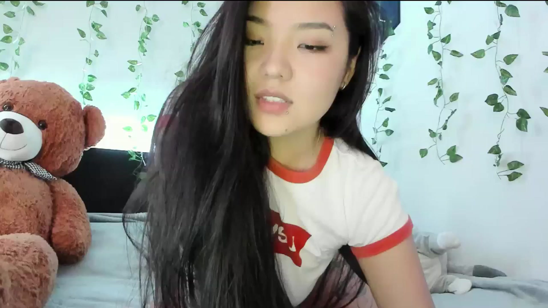 Gallery image thumbnail from Melody__K's myfreecams stream on, 12/09/2023, 05:42 image 1 of 20