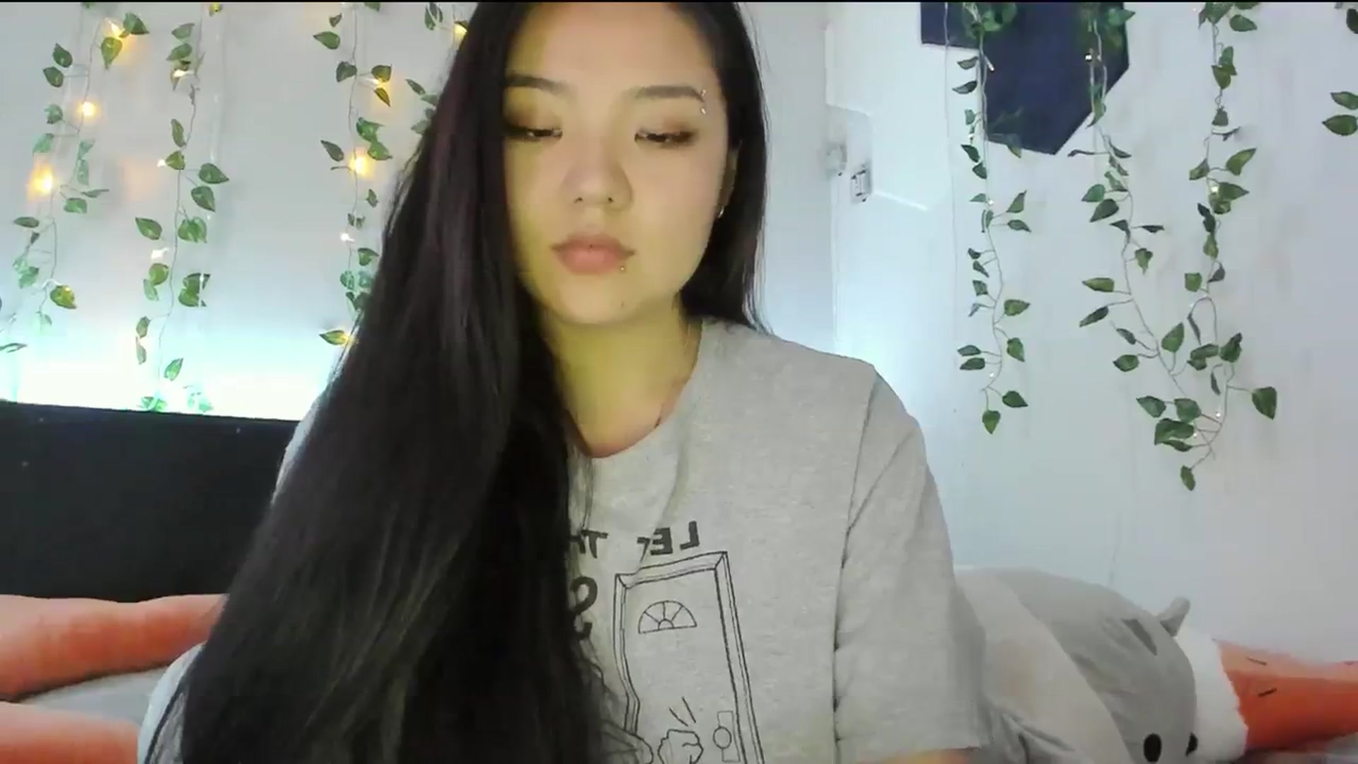 Gallery image thumbnail from Melody__K's myfreecams stream on, 01/24/2024, 06:18 image 4 of 20