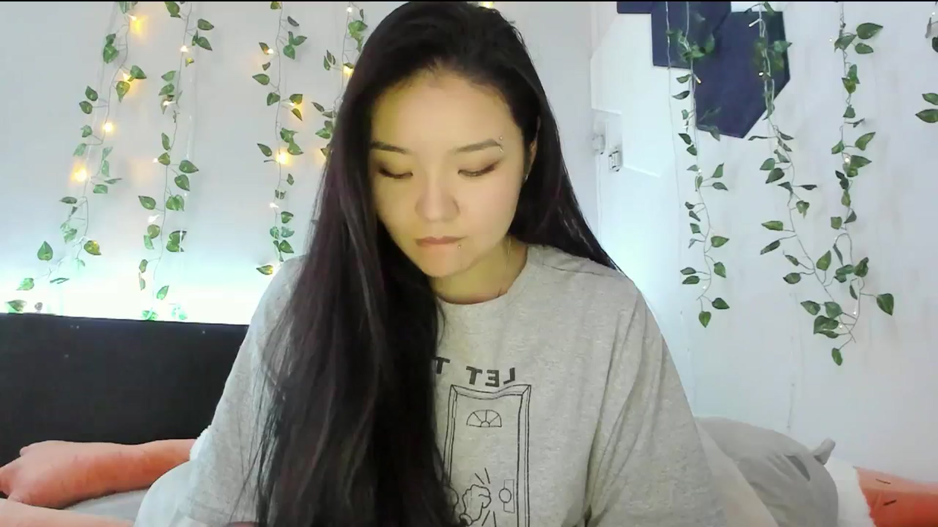 Gallery image thumbnail from Melody__K's myfreecams stream on, 01/24/2024, 06:18 image 2 of 20