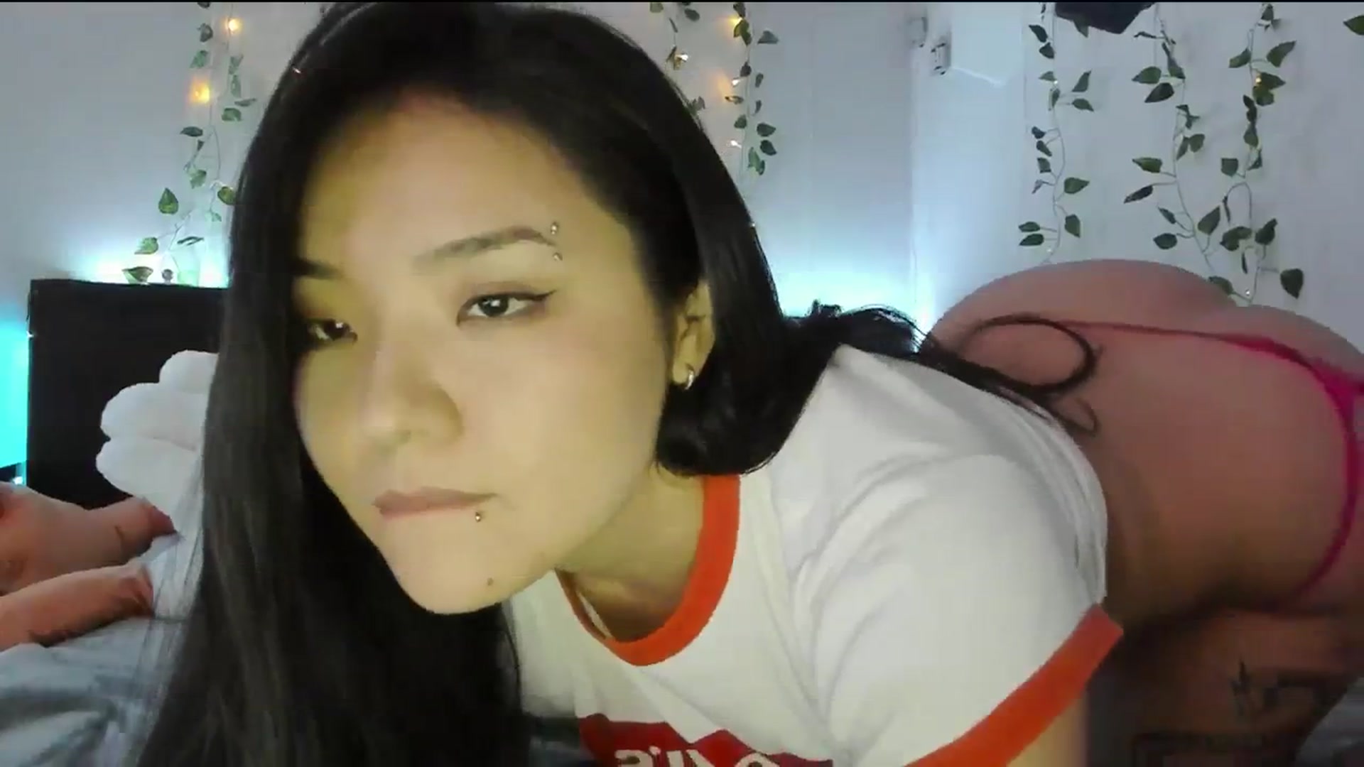 Gallery image thumbnail from Melody__K's myfreecams stream on, 01/25/2024, 06:48 image 6 of 20