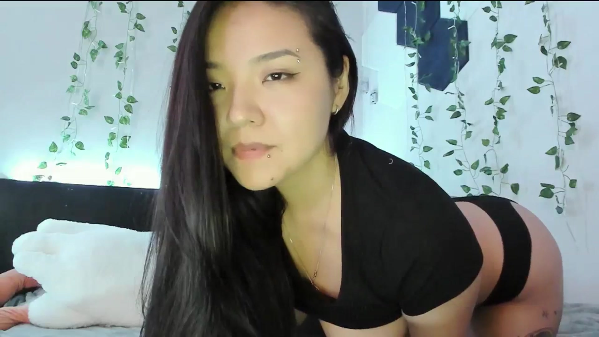 Gallery image thumbnail from Melody__K's myfreecams stream on, 02/01/2024, 08:09 image 19 of 20