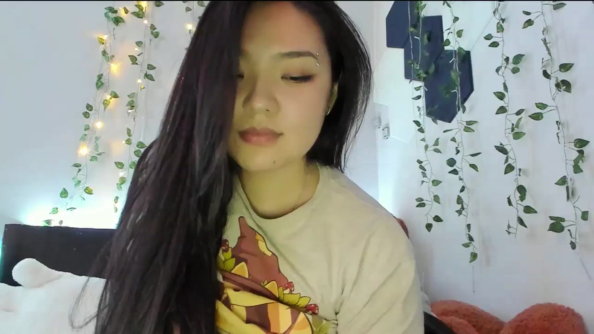 Gallery image thumbnail from Melody__K's myfreecams stream on, 02/08/2024, 05:54 image 11 of 20