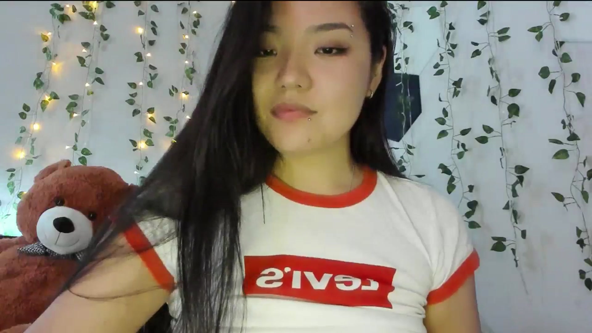 Gallery image thumbnail from Melody__K's myfreecams stream on, 02/15/2024, 06:20 image 15 of 20