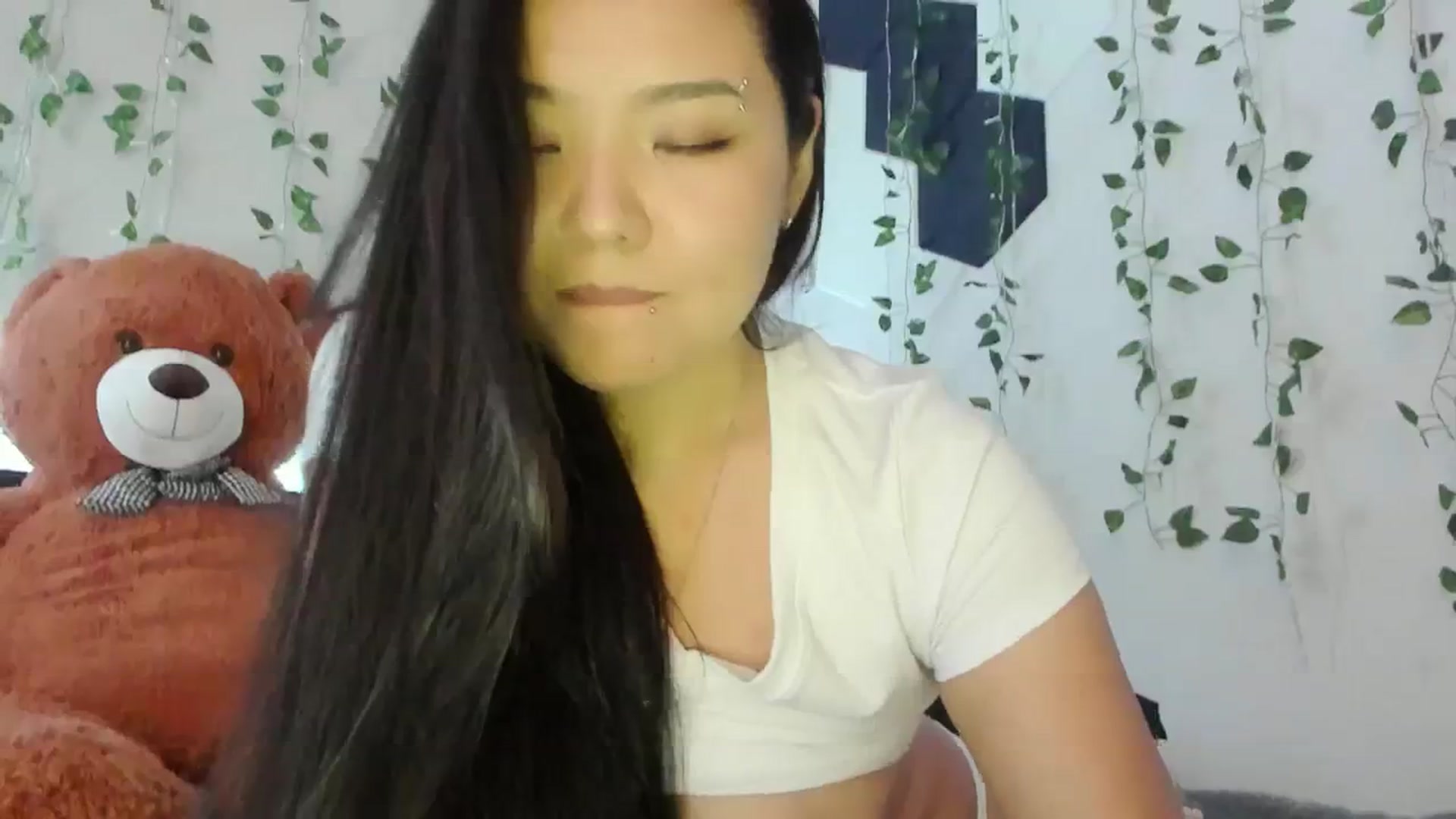 Gallery image thumbnail from Melody__K's myfreecams stream on, 02/29/2024, 06:59 image 10 of 20