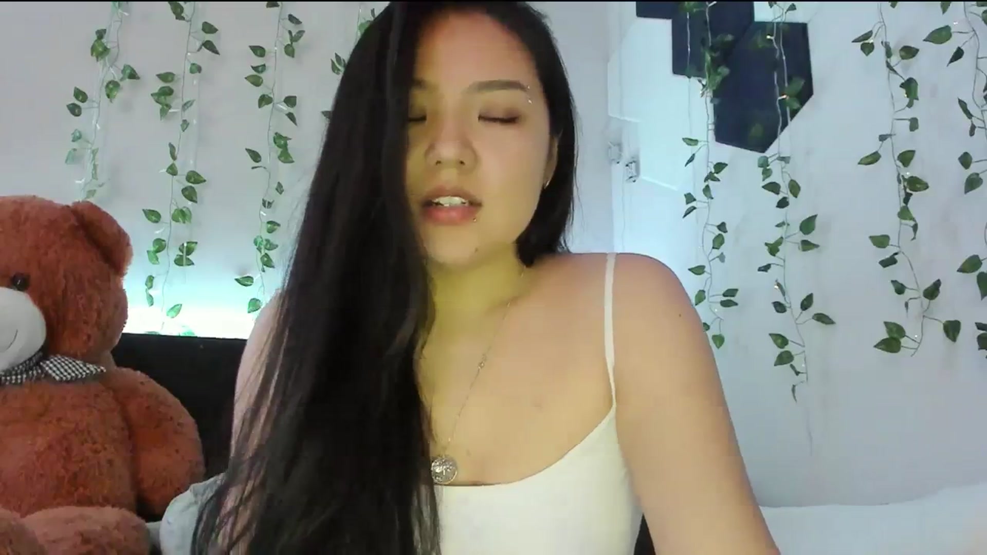 Gallery image thumbnail from Melody__K's myfreecams stream on, 03/08/2024, 06:34 image 18 of 20