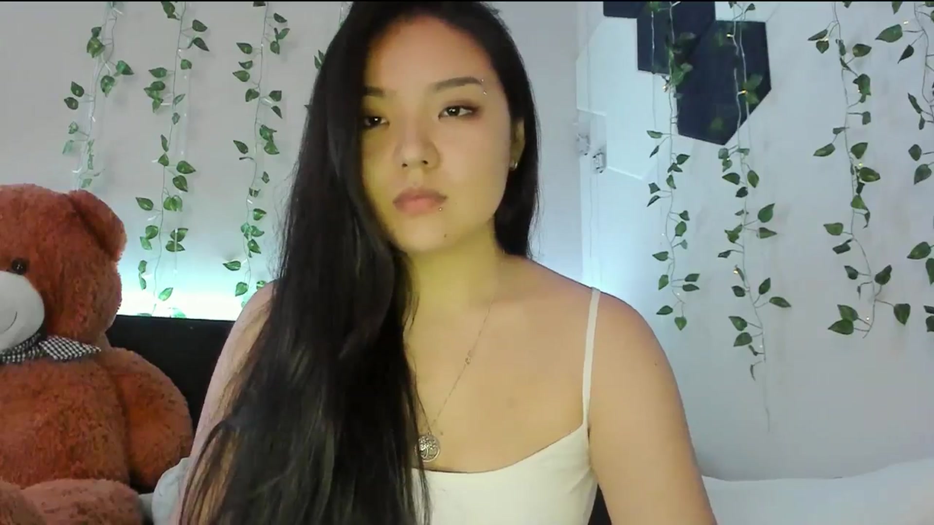 Gallery image thumbnail from Melody__K's myfreecams stream on, 03/08/2024, 06:34 image 13 of 20
