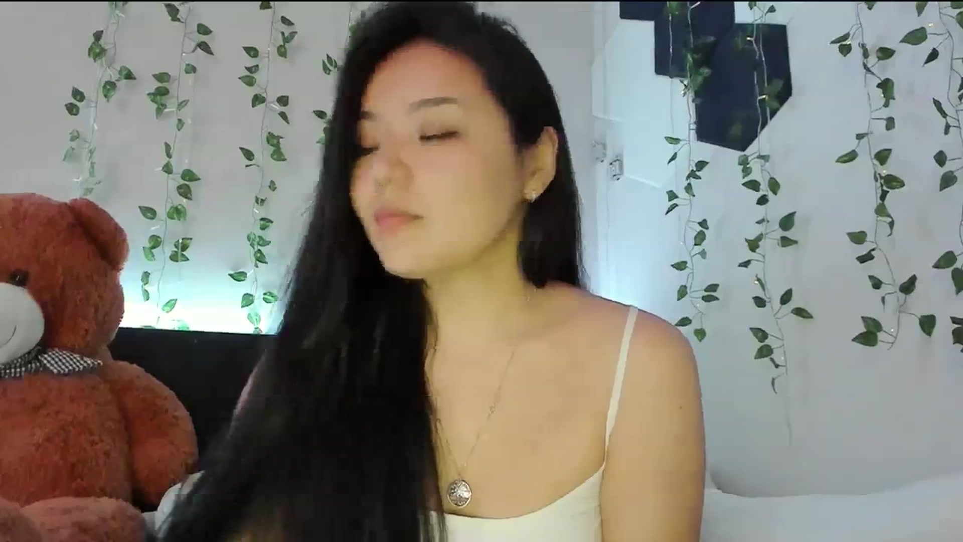 Gallery image thumbnail from Melody__K's myfreecams stream on, 03/08/2024, 06:34 image 17 of 20