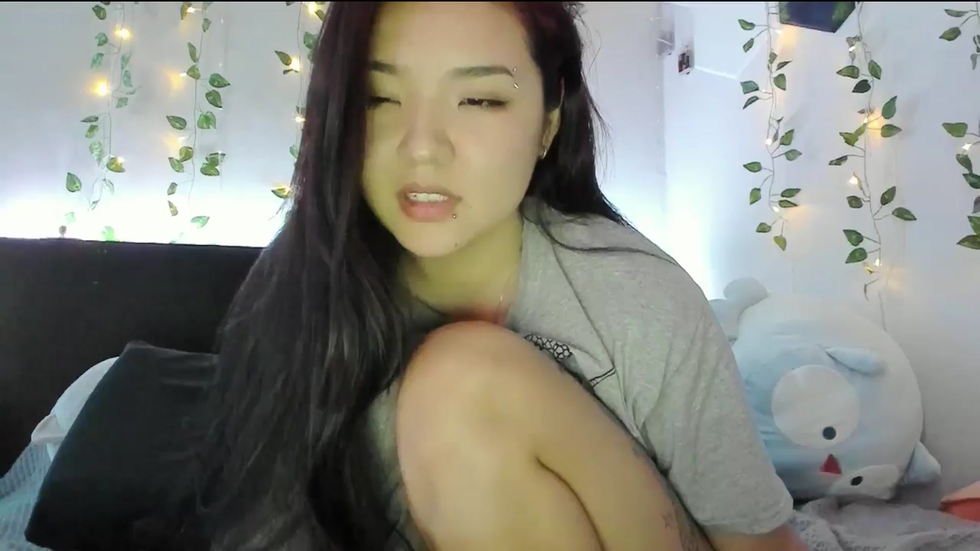 Gallery image thumbnail from Melody__K's myfreecams stream on, 05/07/2024, 04:45 image 20 of 20