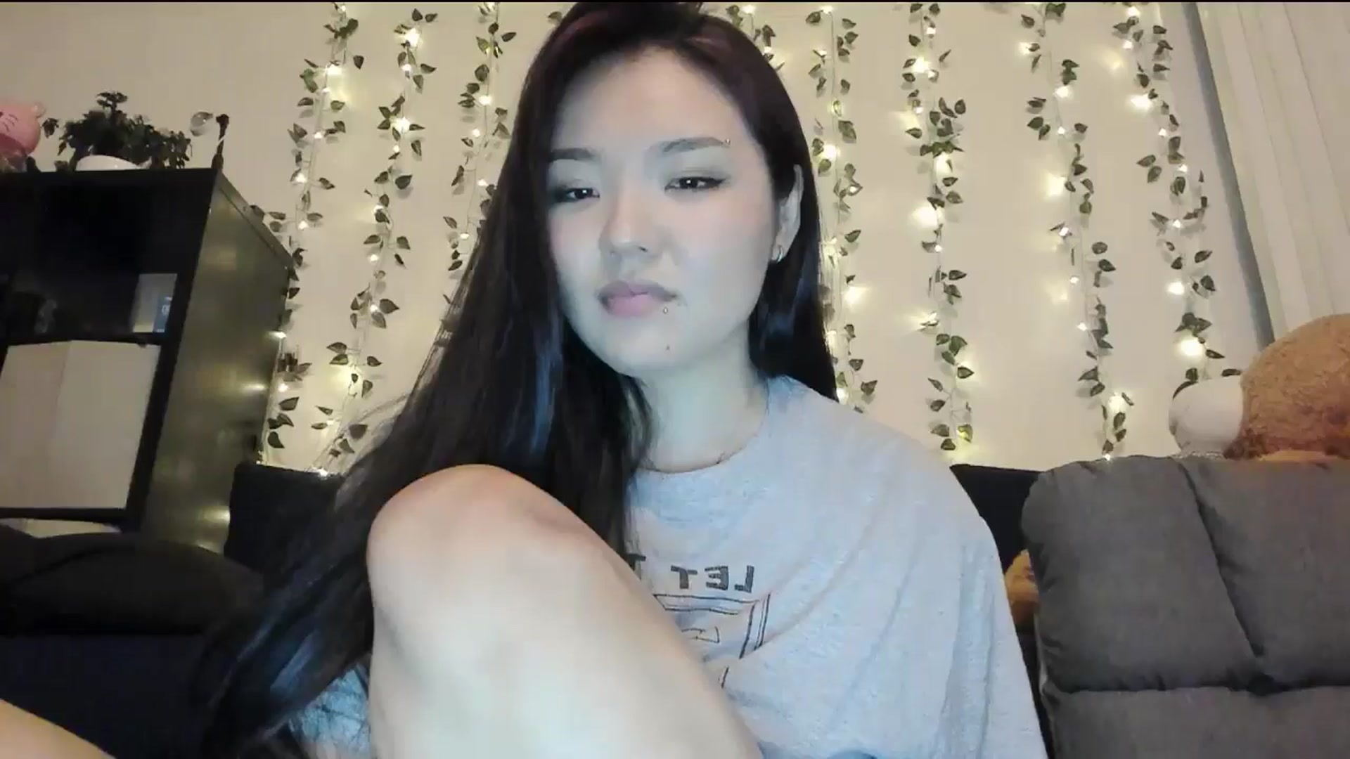 Gallery image thumbnail from Melody__K's myfreecams stream on, 06/05/2024, 06:30 image 9 of 20