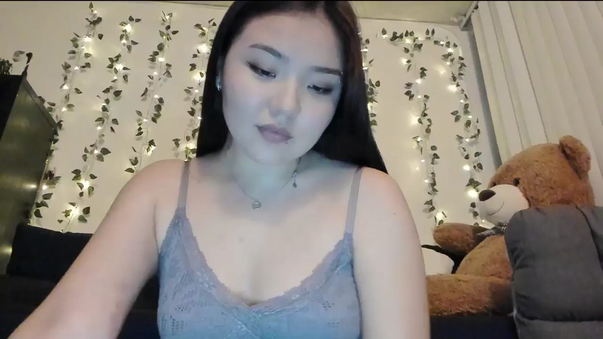 Gallery image thumbnail from Melody__K's myfreecams stream on, 06/07/2024, 05:40 image 1 of 20