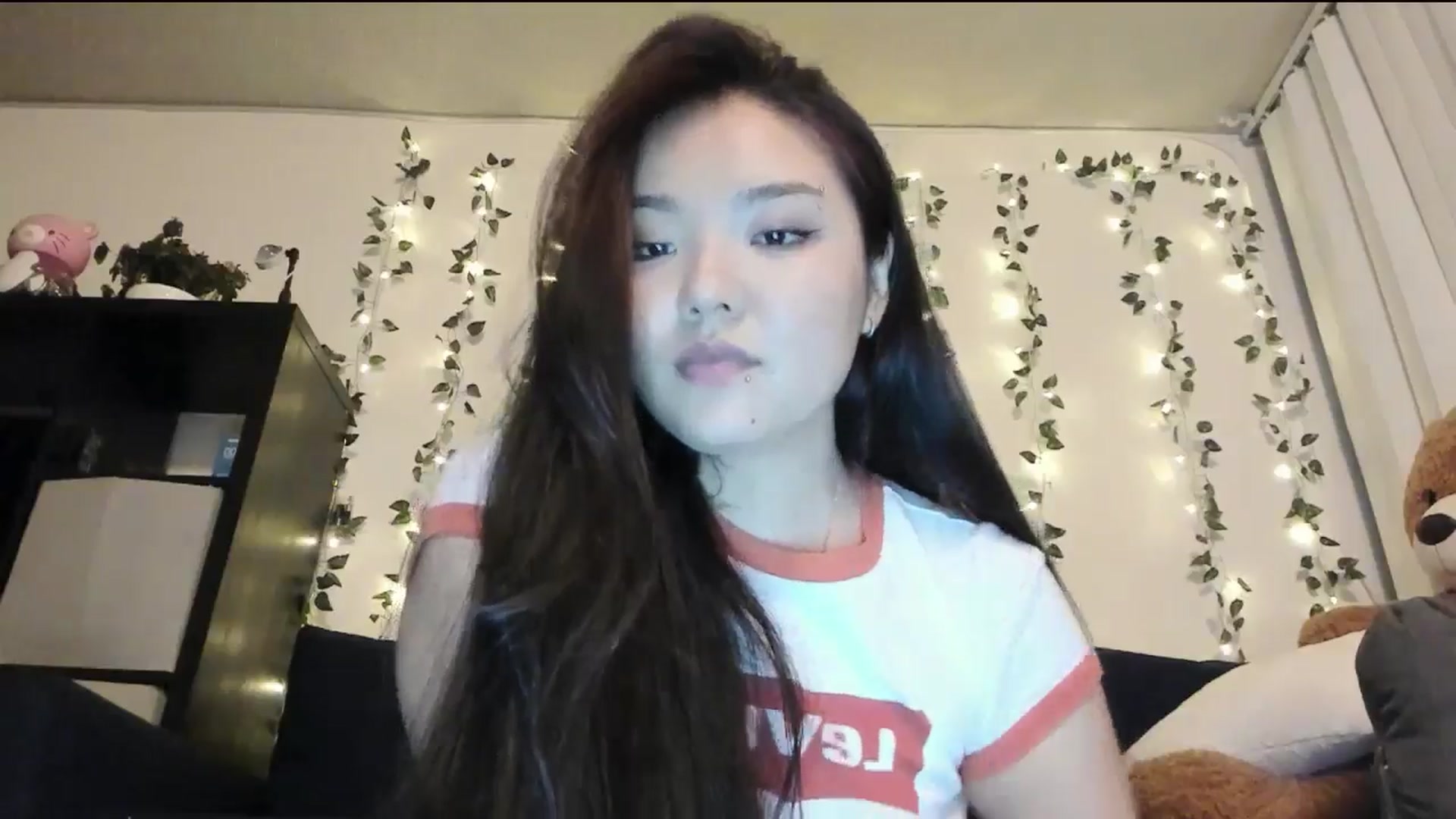 Gallery image thumbnail from Melody__K's myfreecams stream on, 06/12/2024, 06:30 image 3 of 20
