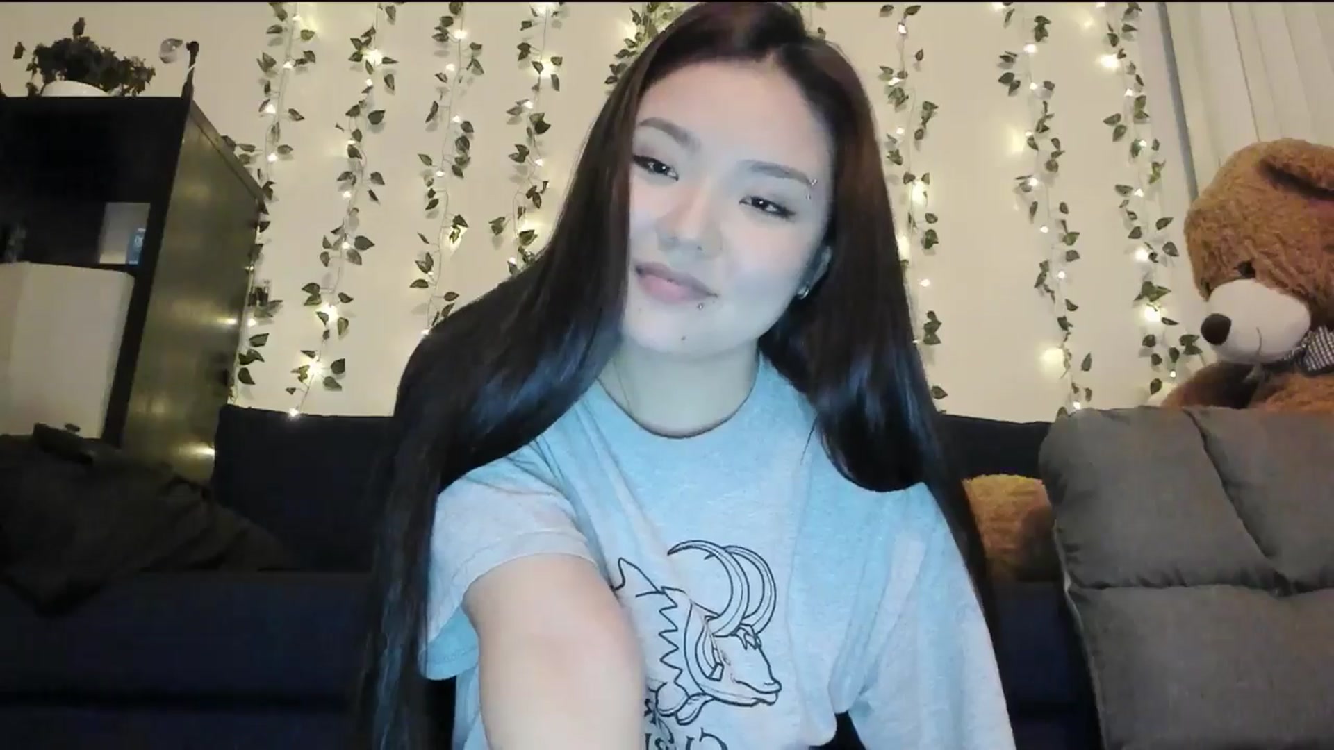 Gallery image thumbnail from Melody__K's myfreecams stream on, 06/16/2024, 06:10 image 3 of 20