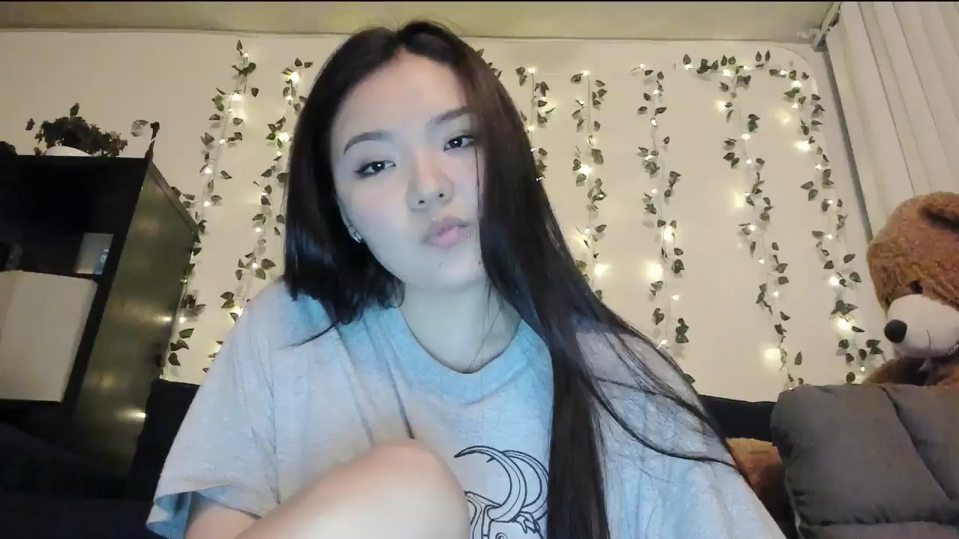 Gallery image thumbnail from Melody__K's myfreecams stream on, 06/16/2024, 07:04 image 2 of 20
