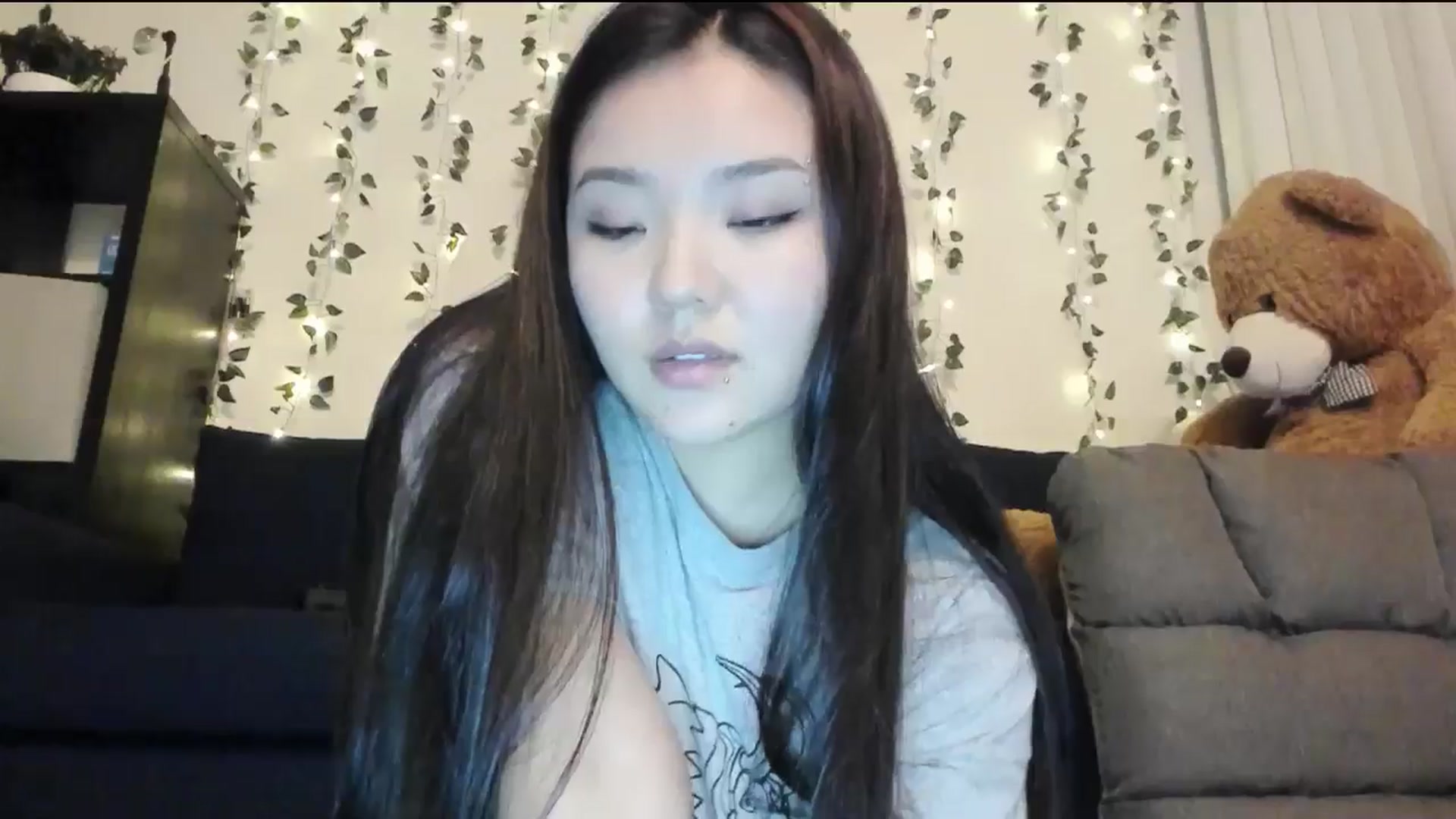 Gallery image thumbnail from Melody__K's myfreecams stream on, 06/16/2024, 07:04 image 10 of 20