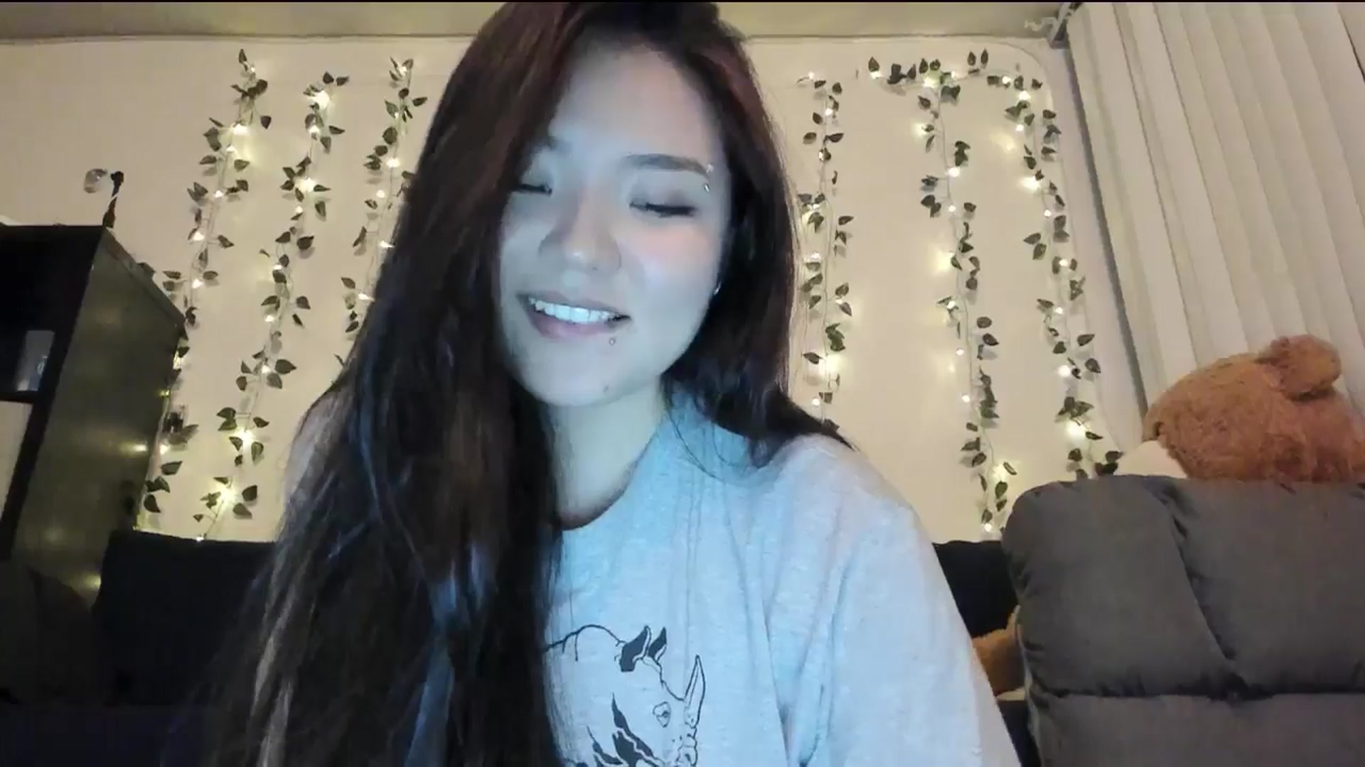 Gallery image thumbnail from Melody__K's myfreecams stream on, 06/22/2024, 05:41 image 6 of 20