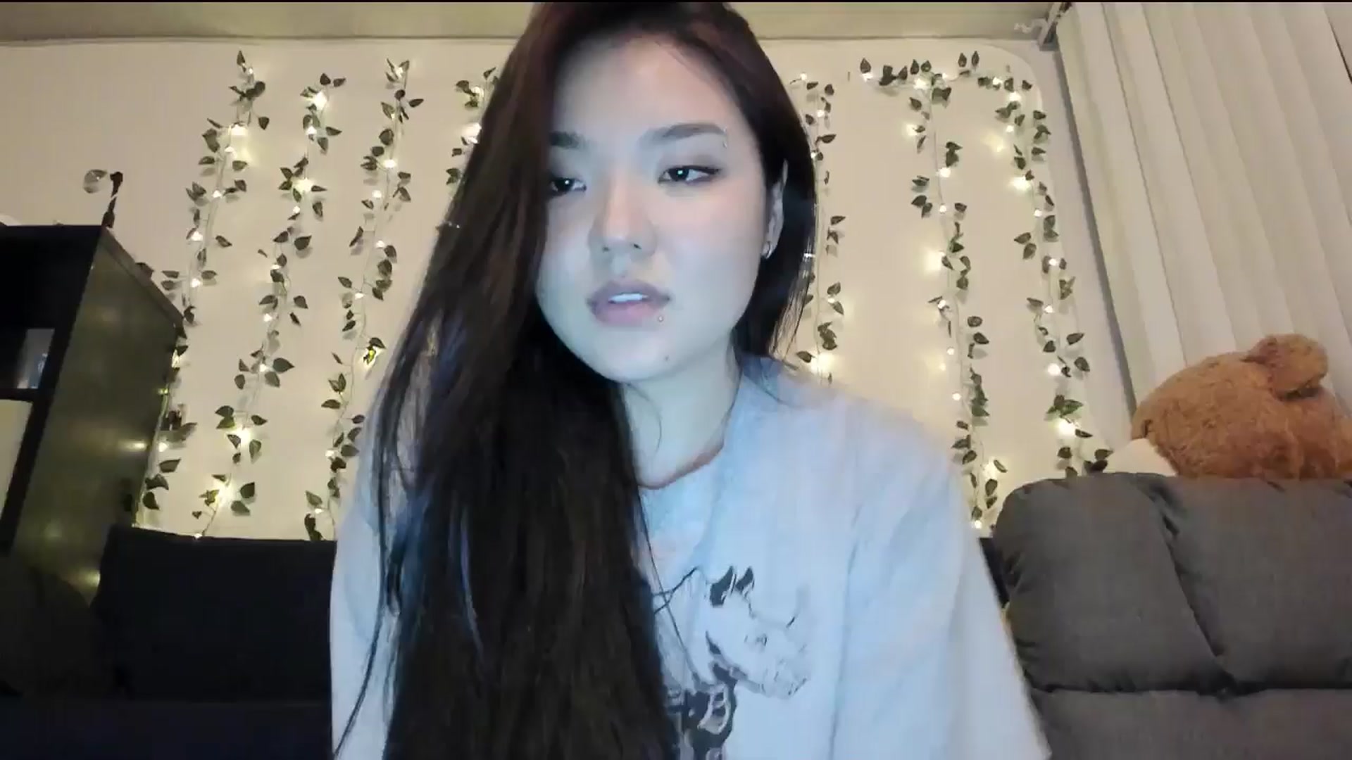 Gallery image thumbnail from Melody__K's myfreecams stream on, 06/22/2024, 05:41 image 1 of 20