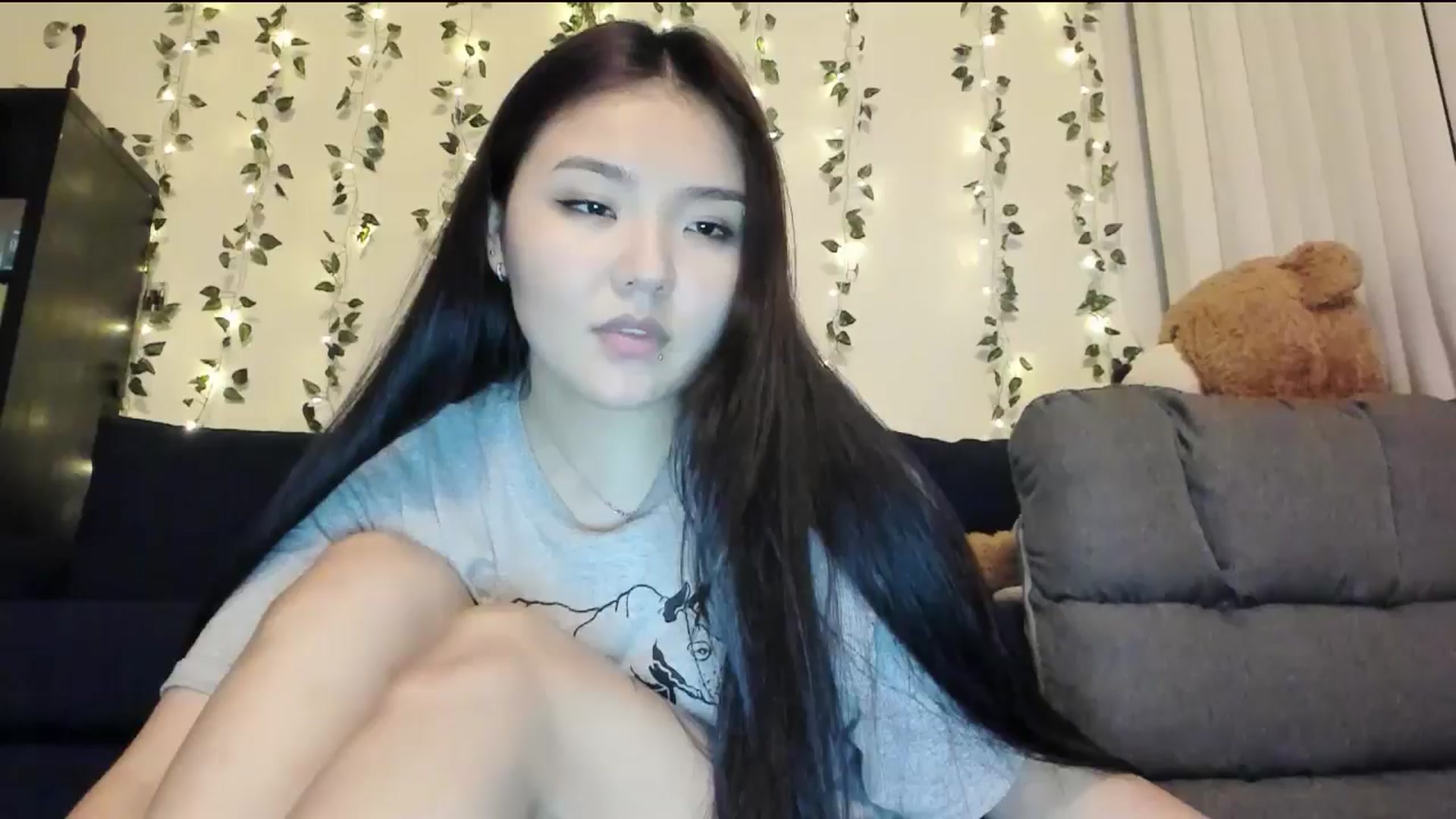 Gallery image thumbnail from Melody__K's myfreecams stream on, 06/22/2024, 08:30 image 8 of 20