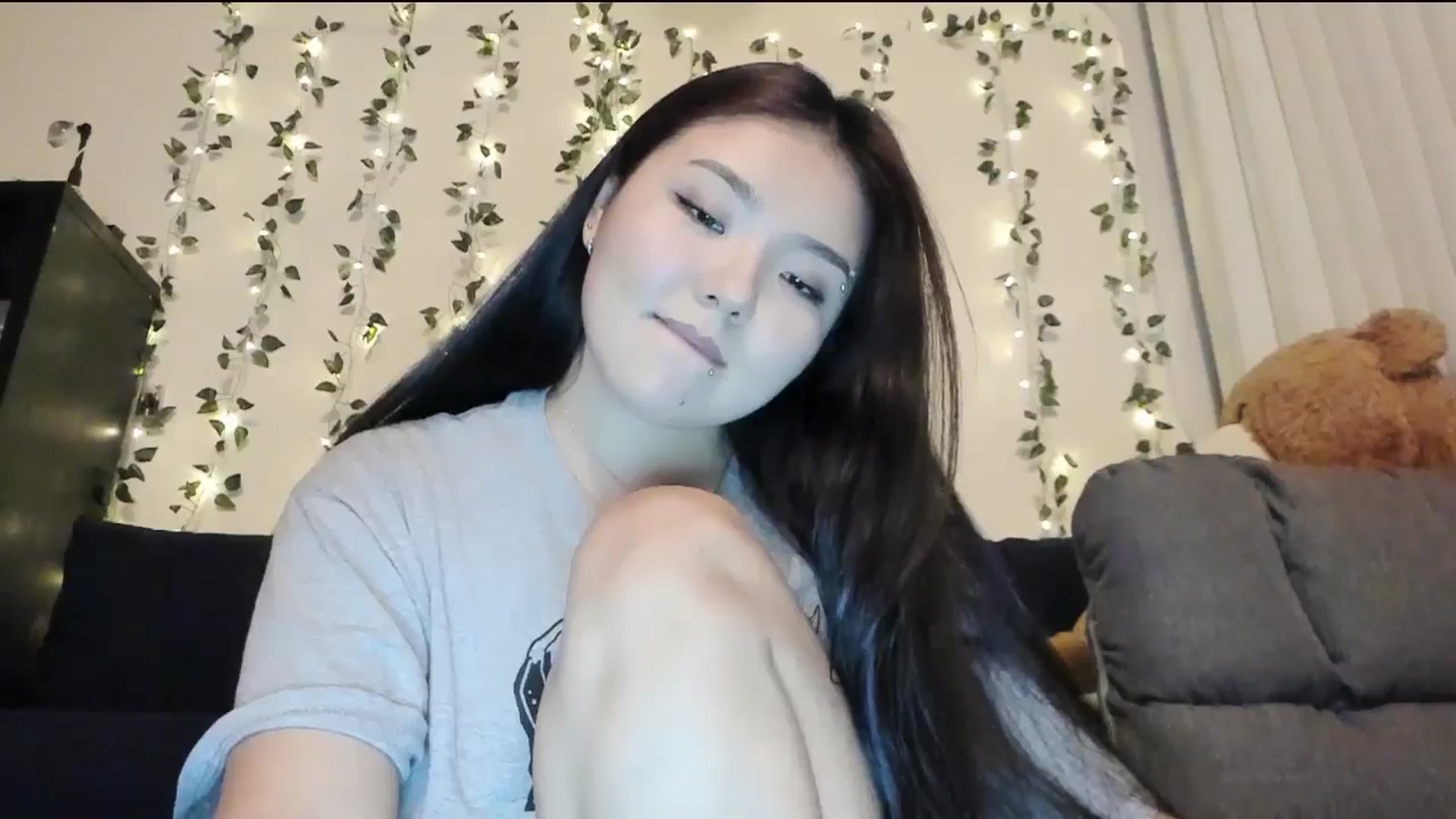 Gallery image thumbnail from Melody__K's myfreecams stream on, 06/22/2024, 08:30 image 5 of 20