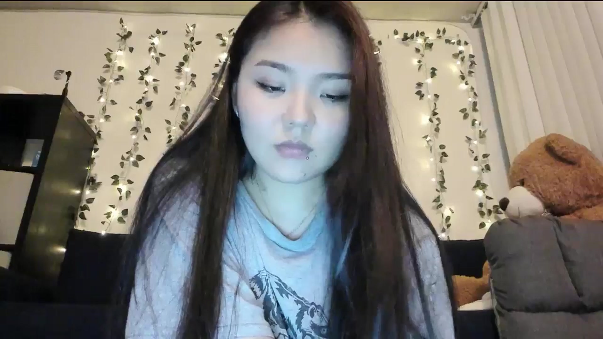 Gallery image thumbnail from Melody__K's myfreecams stream on, 06/29/2024, 07:18 image 10 of 20