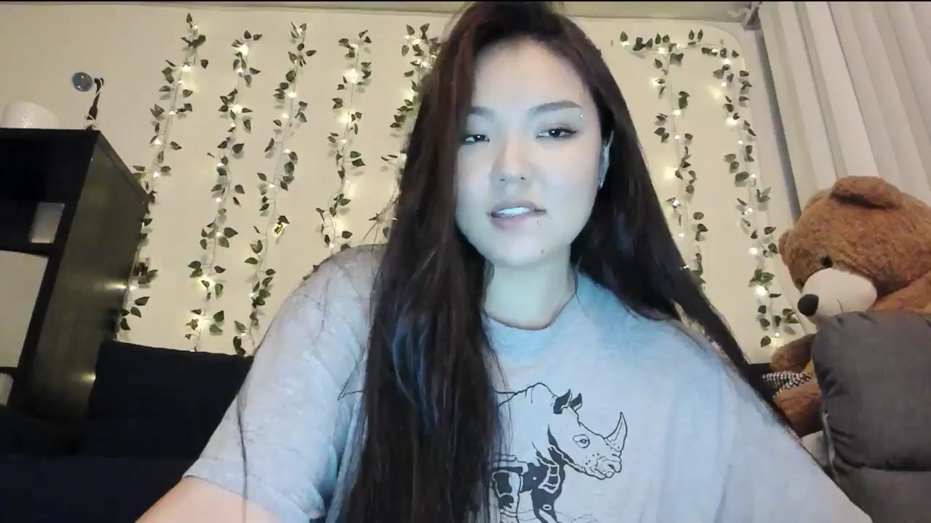 Gallery image thumbnail from Melody__K's myfreecams stream on, 07/15/2024, 07:18 image 2 of 20