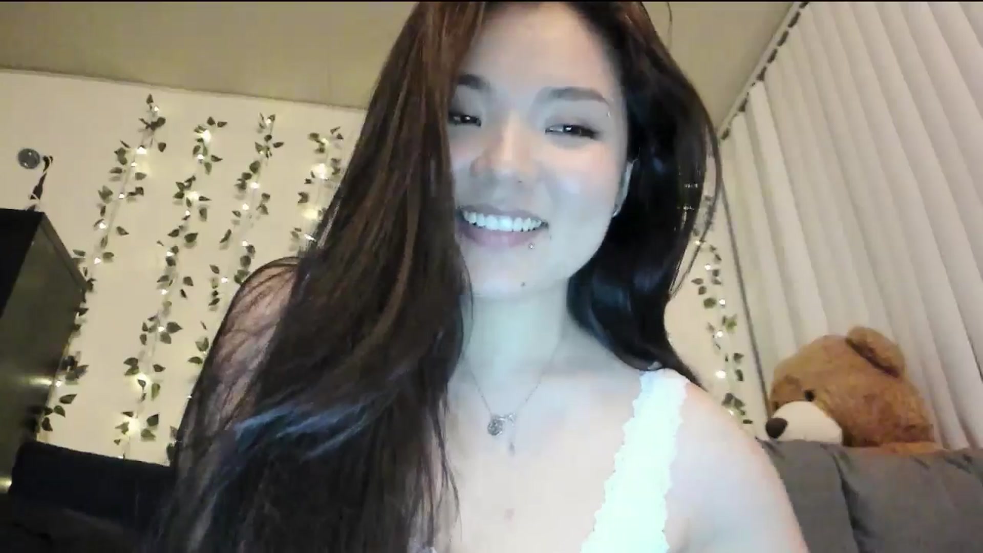 Gallery image thumbnail from Melody__K's myfreecams stream on, 07/16/2024, 06:59 image 17 of 20