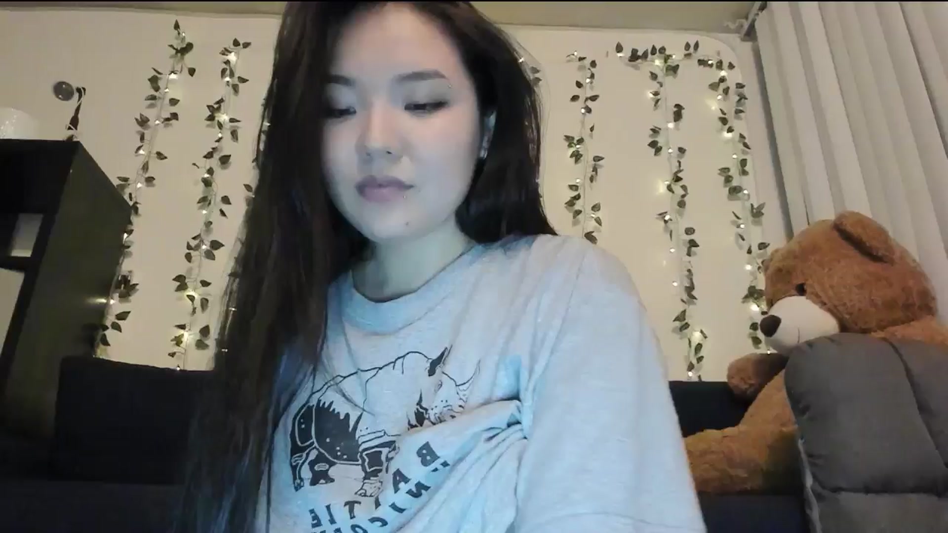 Gallery image thumbnail from Melody__K's myfreecams stream on, 07/31/2024, 08:00 image 3 of 20
