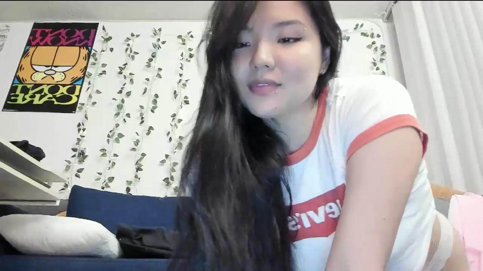 Gallery image thumbnail from Melody__K's myfreecams stream on, 09/06/2024, 06:53 image 6 of 20