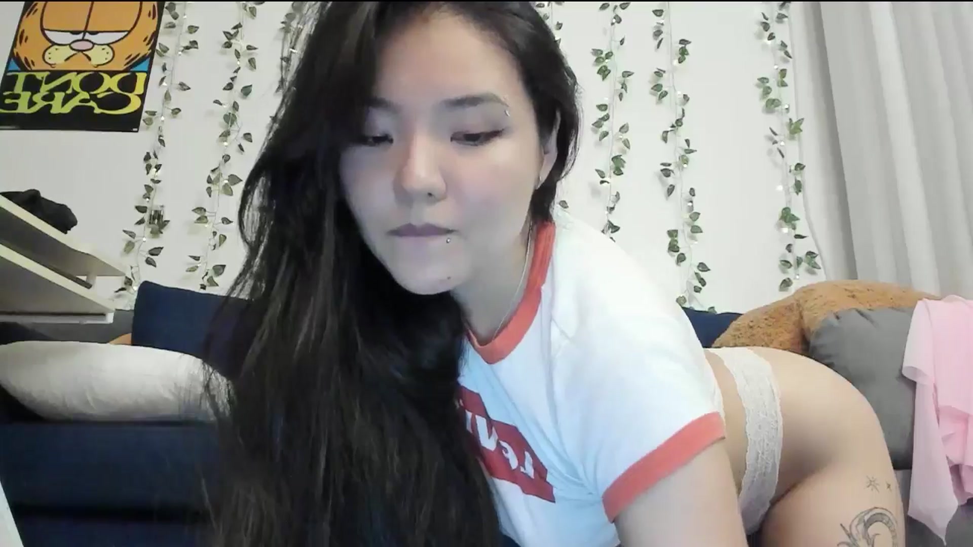 Gallery image thumbnail from Melody__K's myfreecams stream on, 09/06/2024, 06:53 image 3 of 20