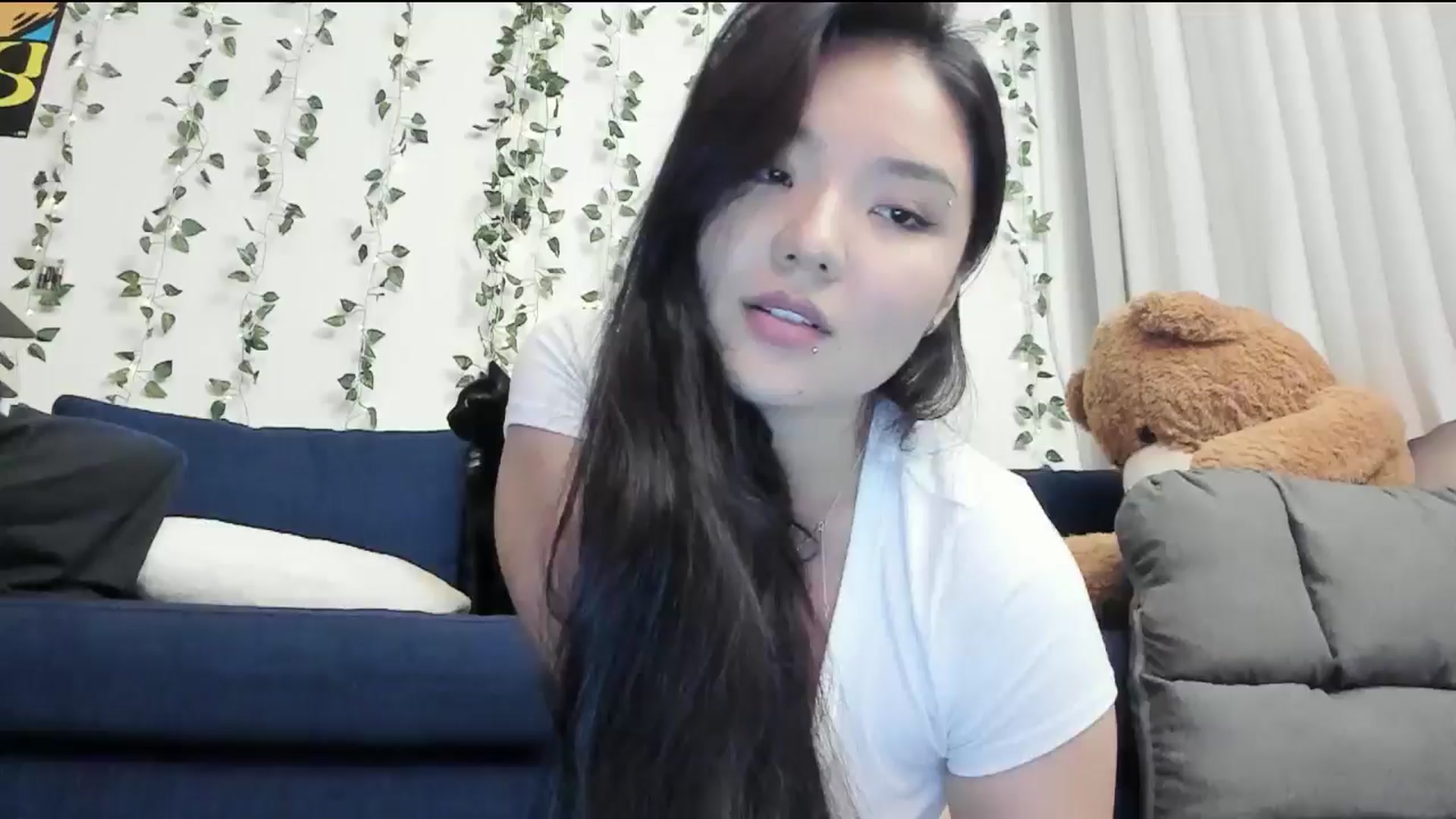Gallery image thumbnail from Melody__K's myfreecams stream on, 09/10/2024, 06:10 image 1 of 20