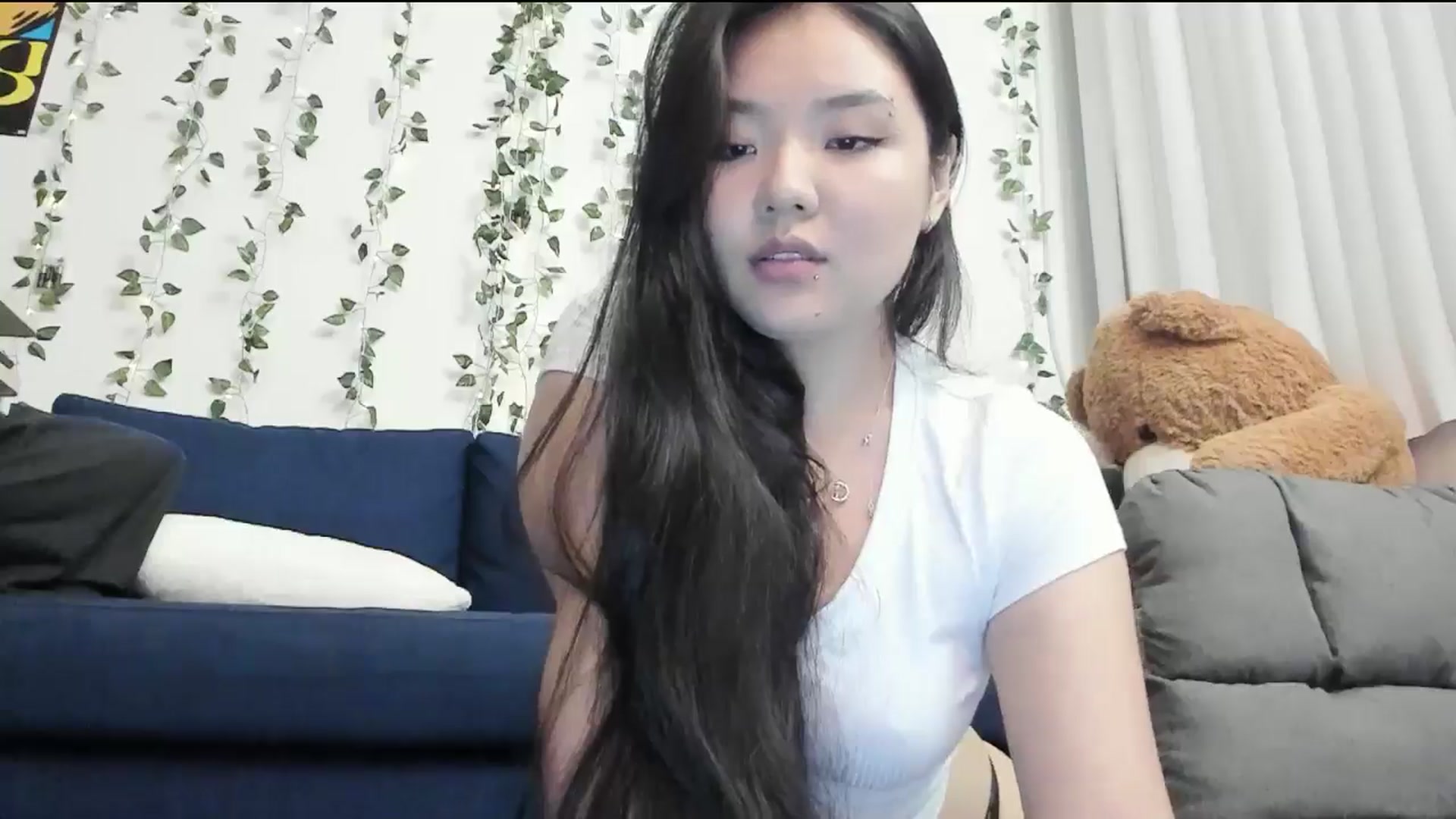 Gallery image thumbnail from Melody__K's myfreecams stream on, 09/10/2024, 06:10 image 6 of 20