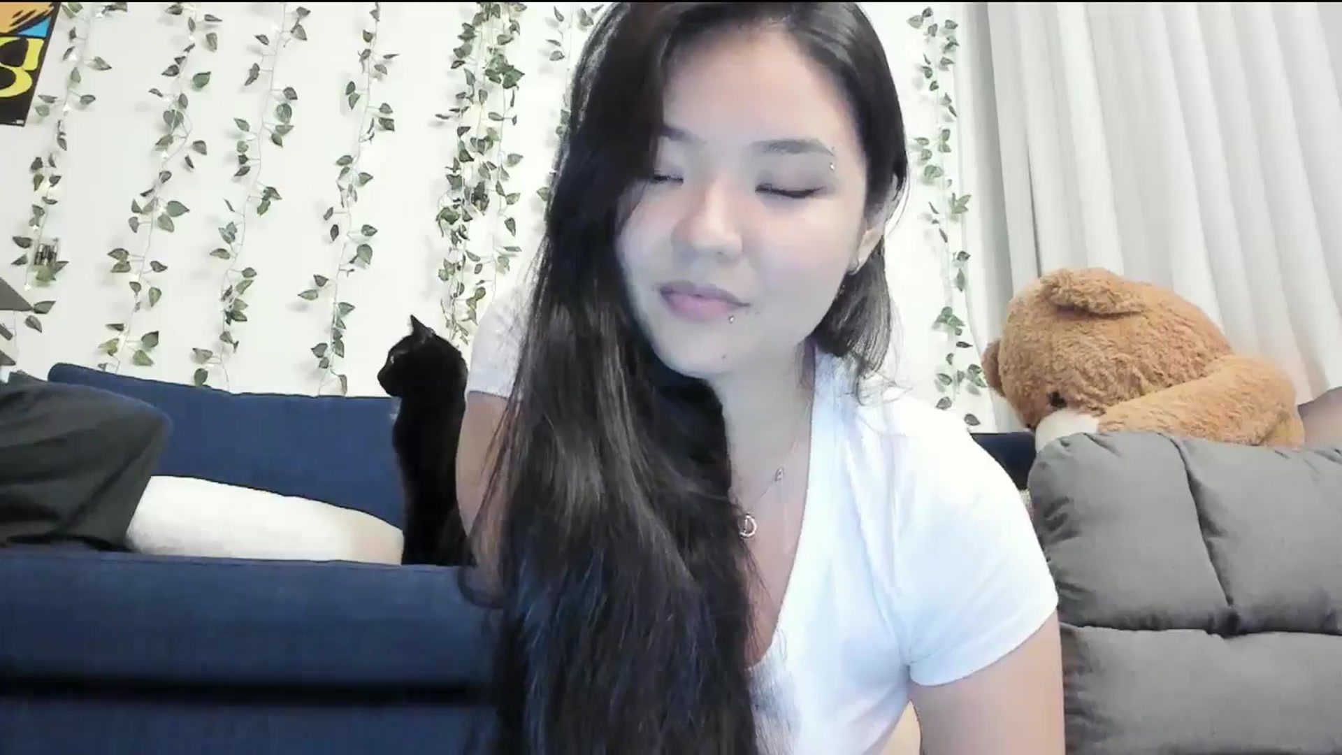 Gallery image thumbnail from Melody__K's myfreecams stream on, 09/10/2024, 06:10 image 5 of 20