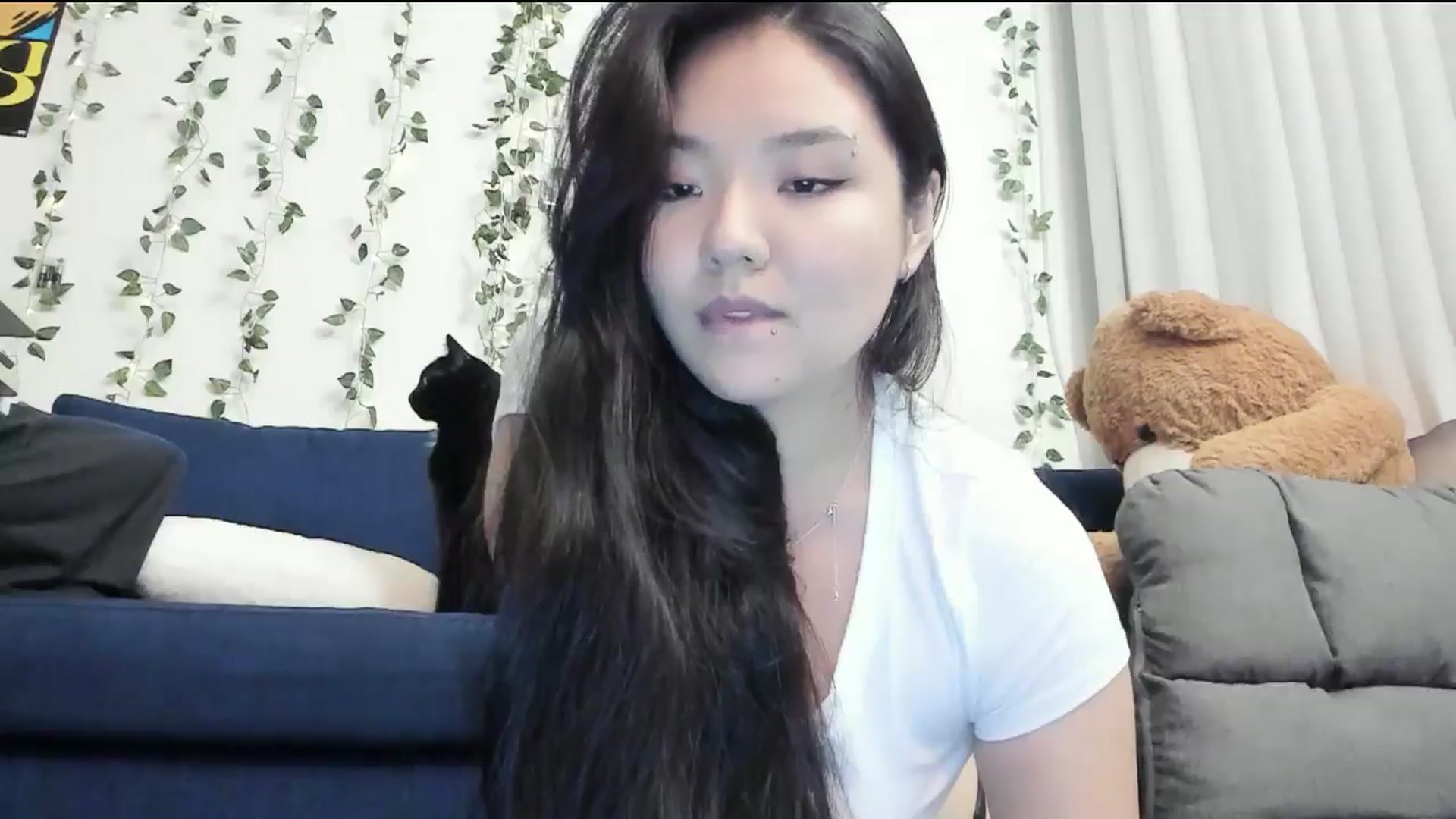 Gallery image thumbnail from Melody__K's myfreecams stream on, 09/10/2024, 06:10 image 2 of 20