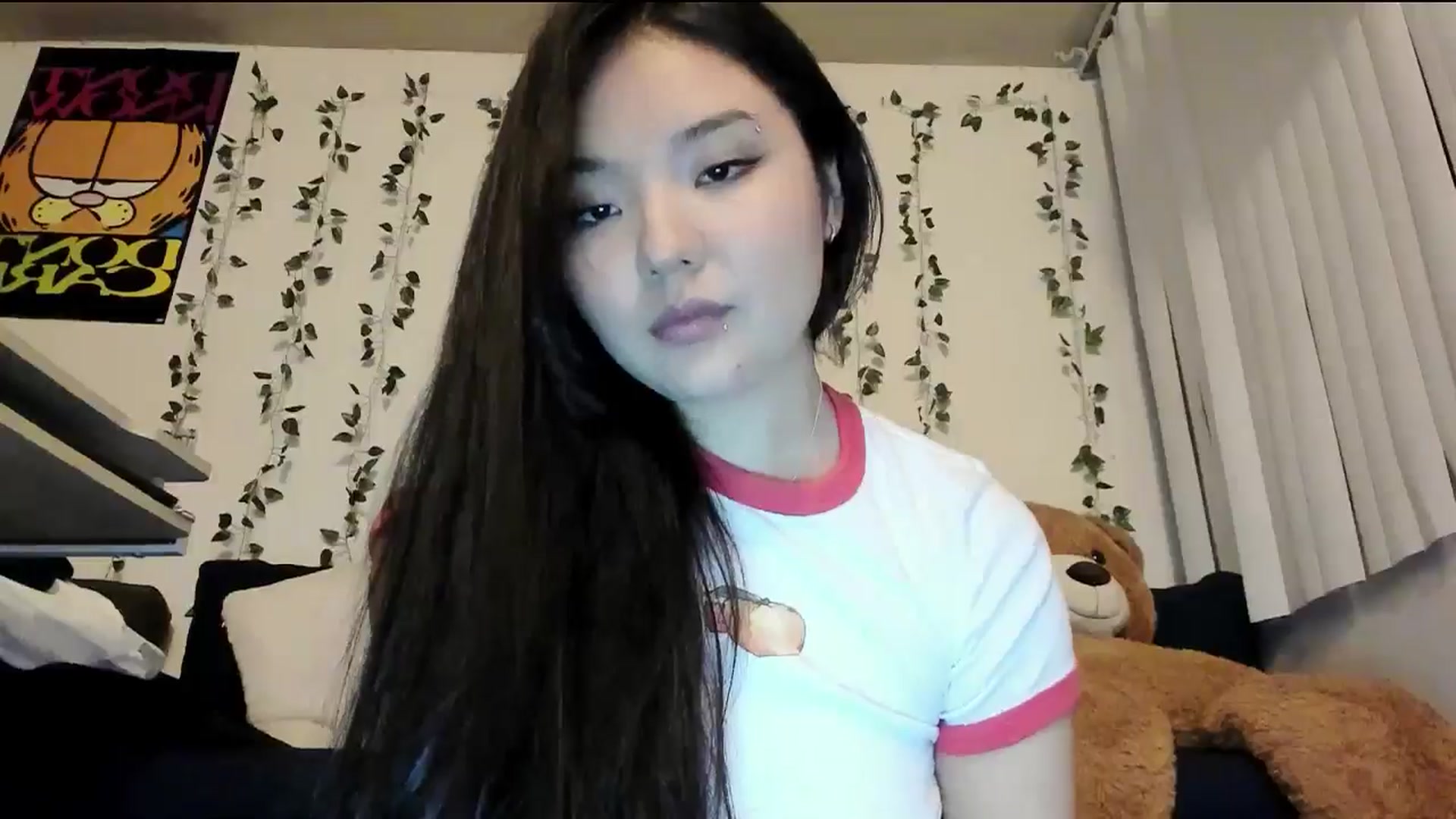 Gallery image thumbnail from Melody__K's myfreecams stream on, 10/31/2024, 09:28 image 7 of 20