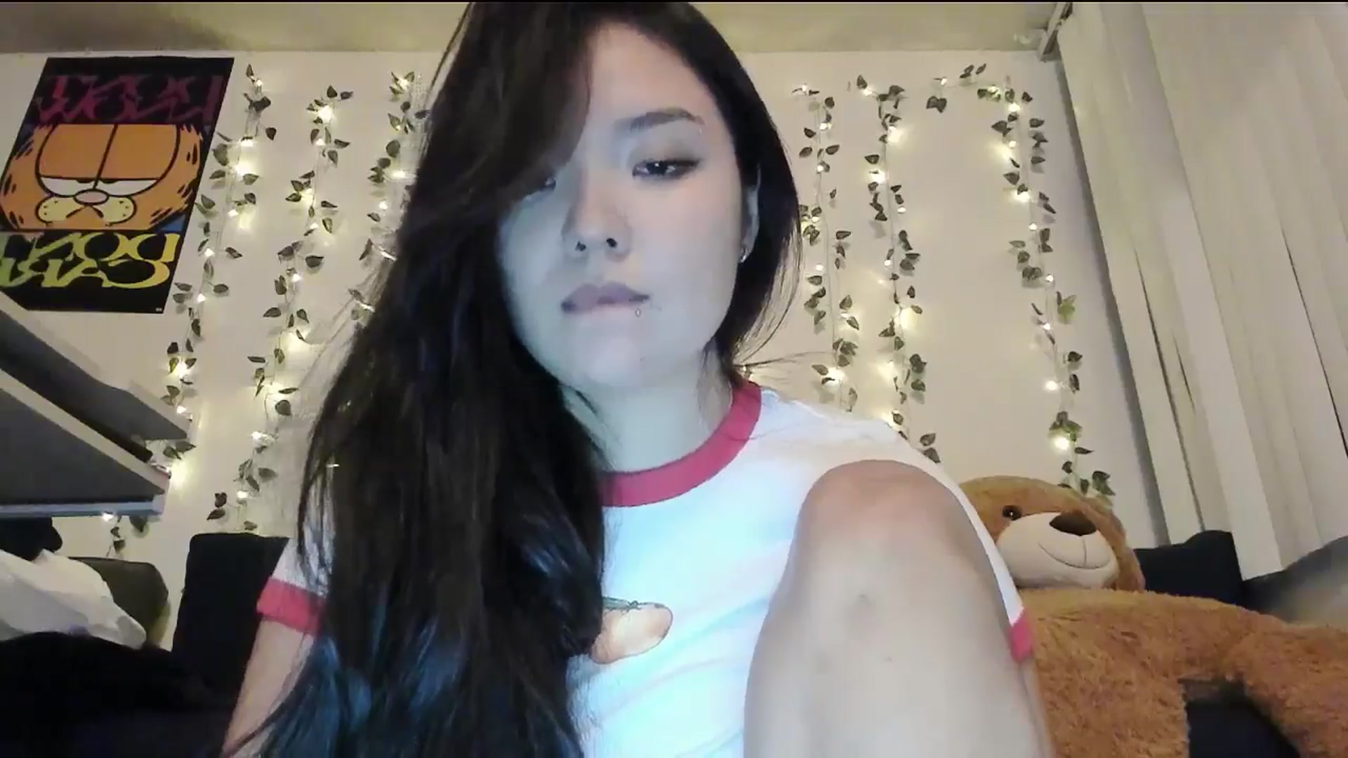 Gallery image thumbnail from Melody__K's myfreecams stream on, 10/31/2024, 09:49 image 11 of 20