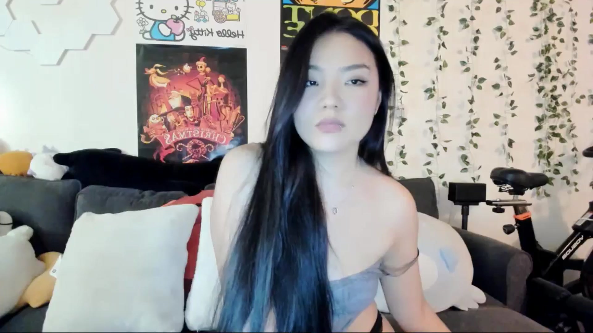 Gallery image thumbnail from Melody__K's myfreecams stream on, 01/28/2025, 08:47 image 14 of 20