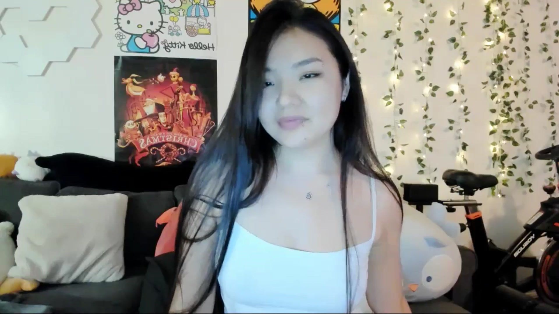 Gallery image thumbnail from Melody__K's myfreecams stream on, 02/08/2025, 08:34 image 2 of 20