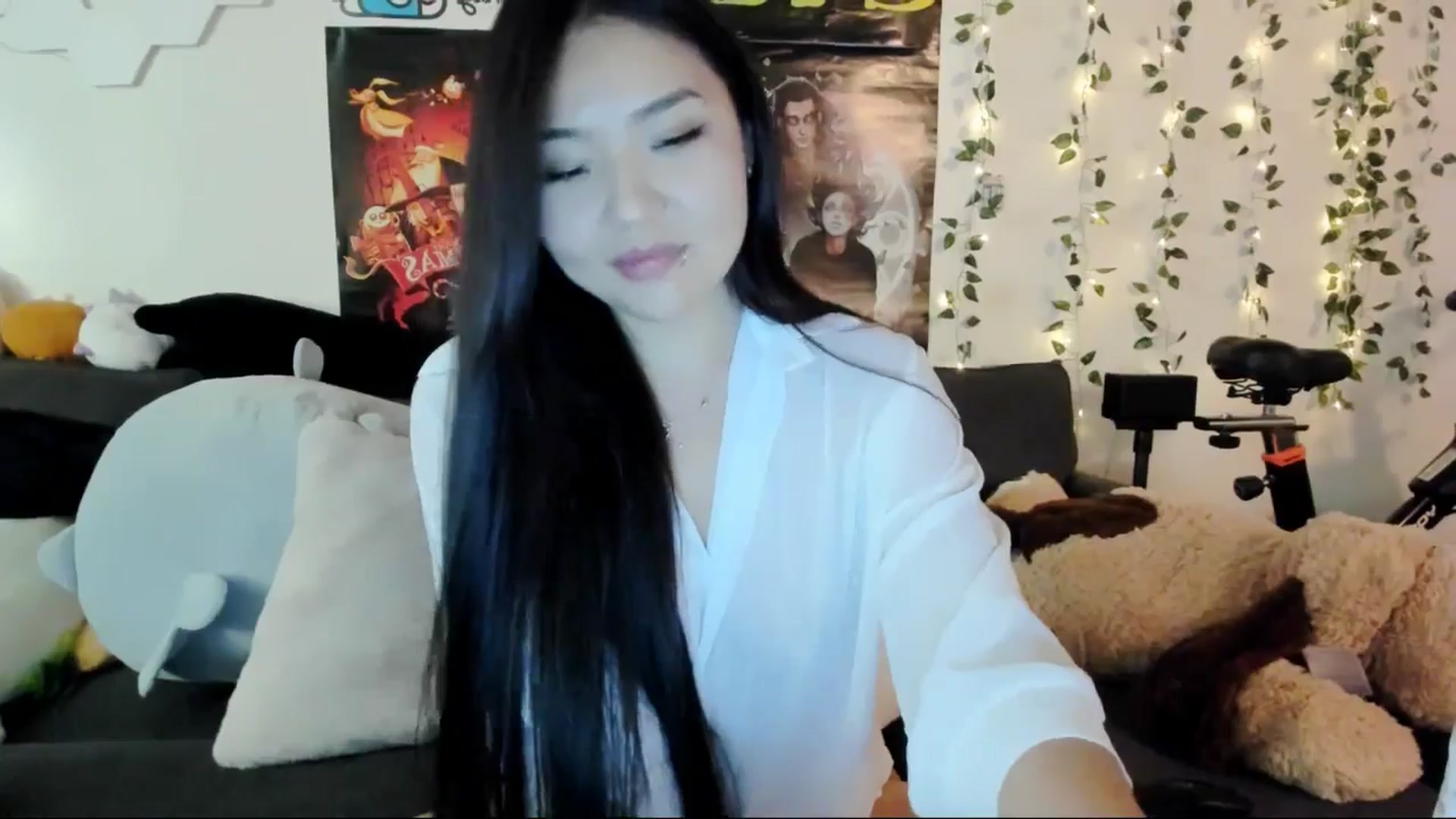 Gallery image thumbnail from Melody__K's myfreecams stream on, 02/13/2025, 08:20 image 4 of 20