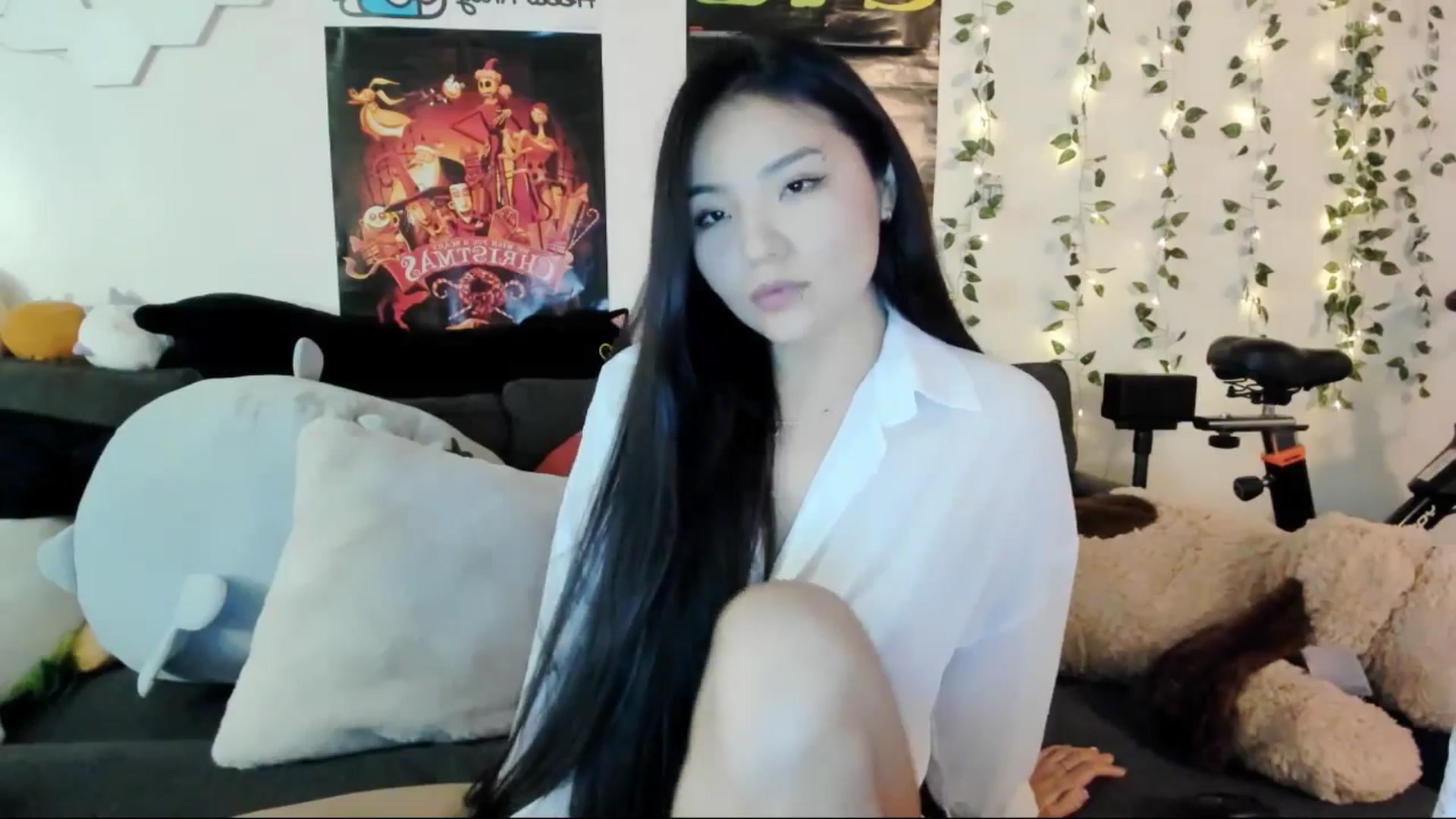 Gallery image thumbnail from Melody__K's myfreecams stream on, 02/13/2025, 08:20 image 12 of 20