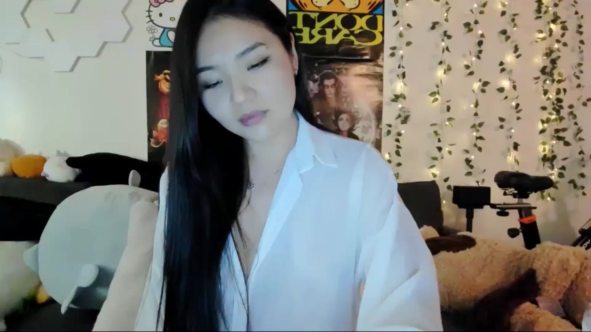 Gallery image thumbnail from Melody__K's myfreecams stream on, 02/13/2025, 08:20 image 18 of 20