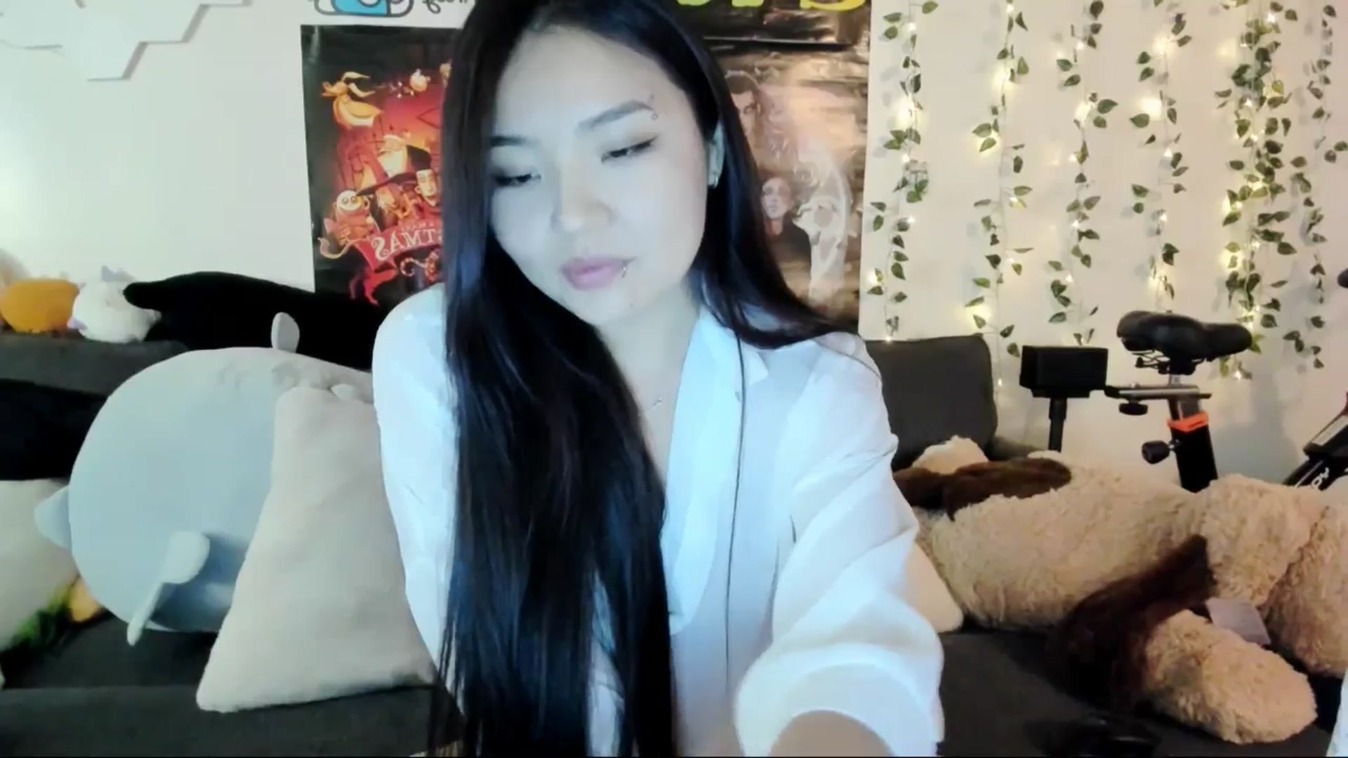 Gallery image thumbnail from Melody__K's myfreecams stream on, 02/13/2025, 08:20 image 7 of 20