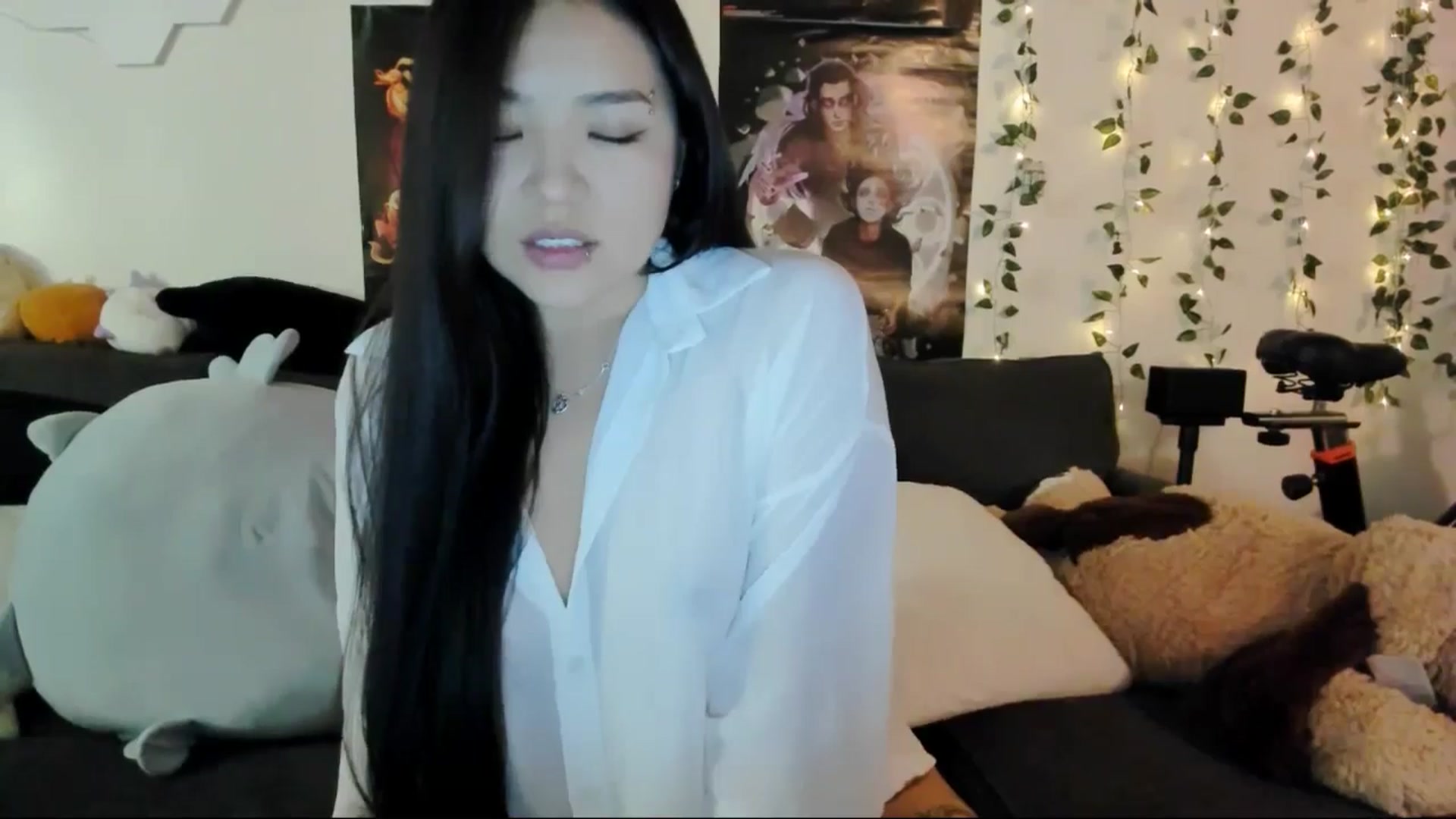 Gallery image thumbnail from Melody__K's myfreecams stream on, 02/13/2025, 09:32 image 3 of 20