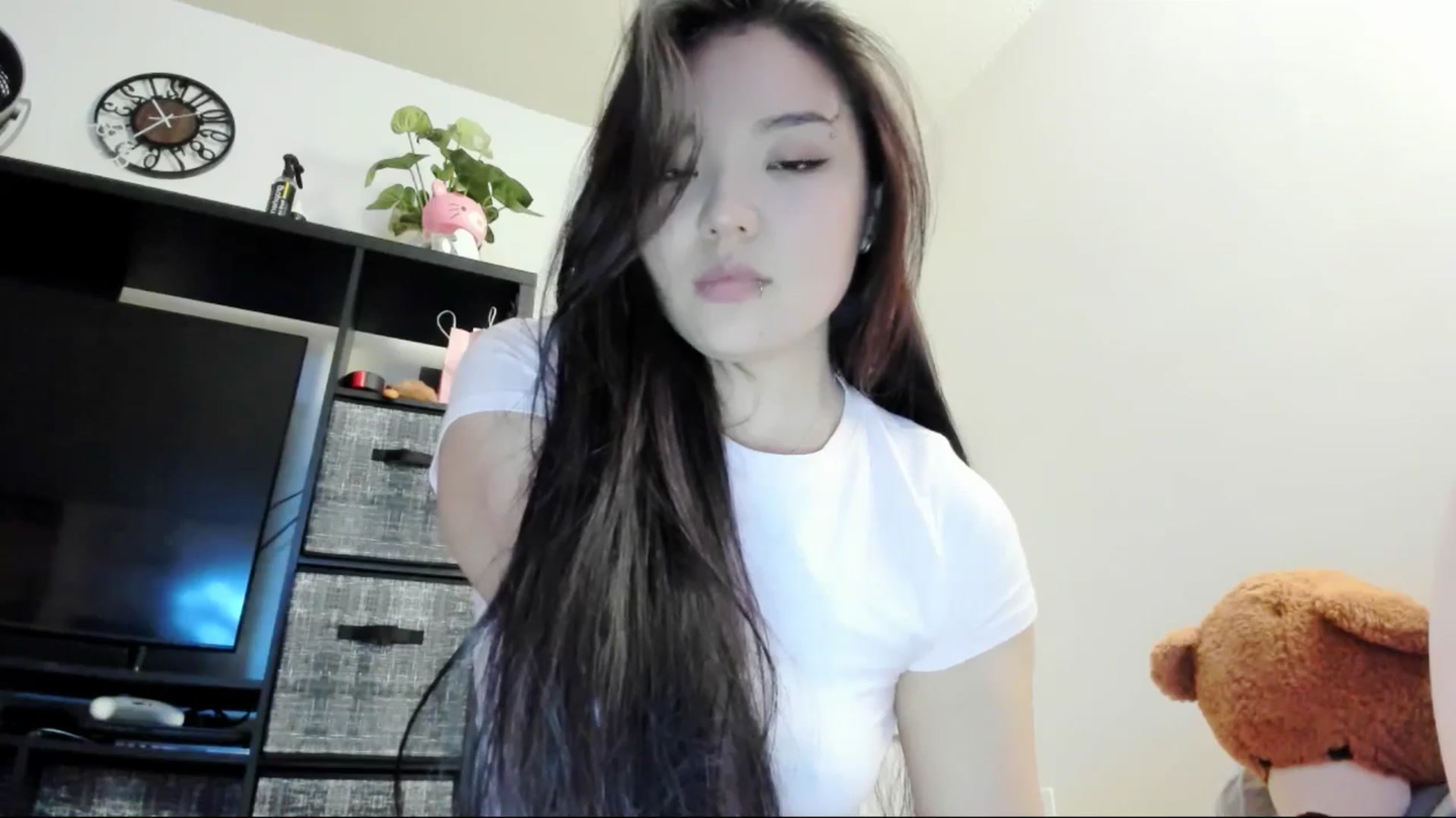 Gallery image thumbnail from Melody__K's myfreecams stream on, 02/14/2025, 09:29 image 17 of 20