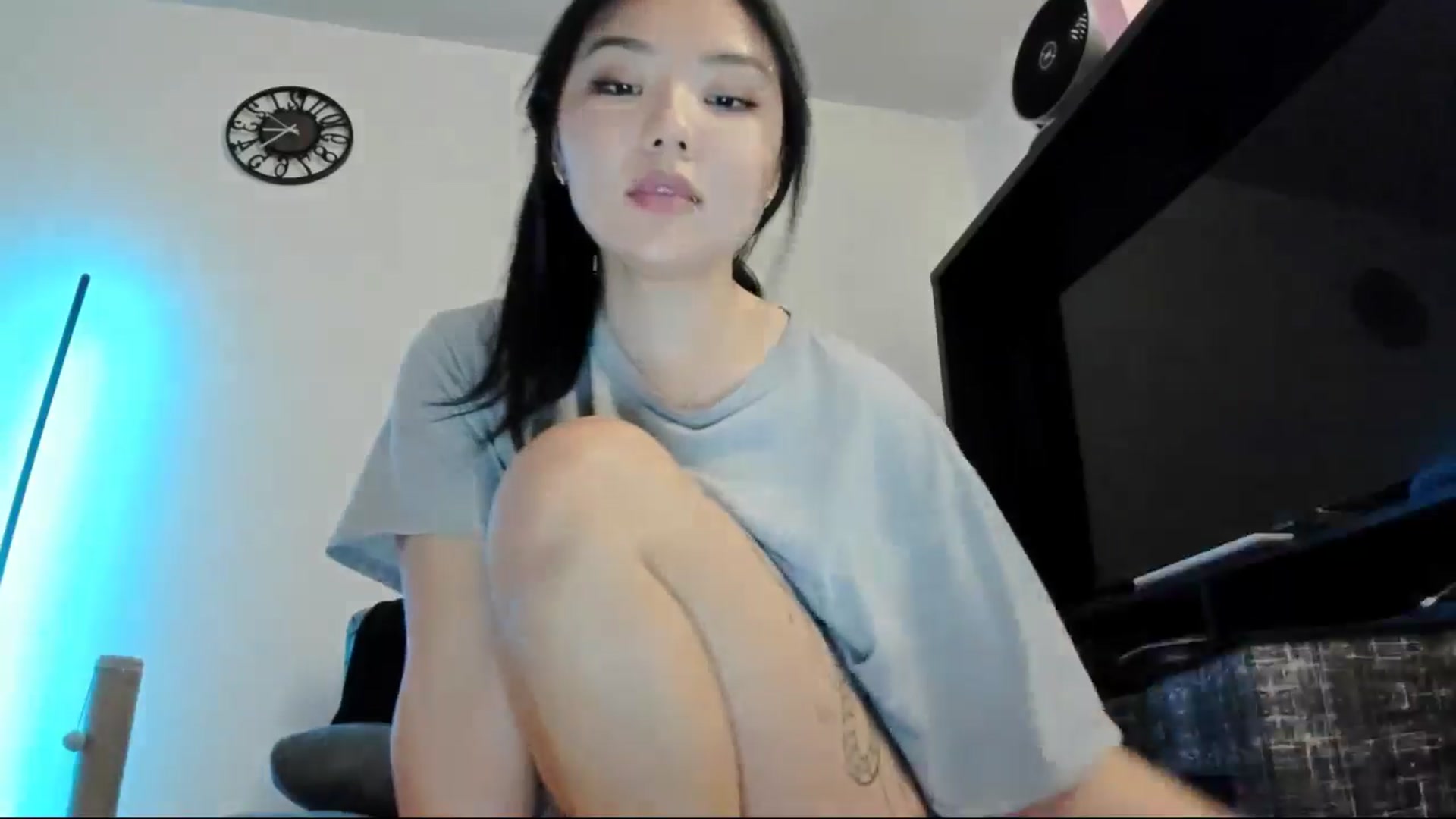 Gallery image thumbnail from Melody__K's myfreecams stream on, 04/10/2025, 10:27 image 20 of 20