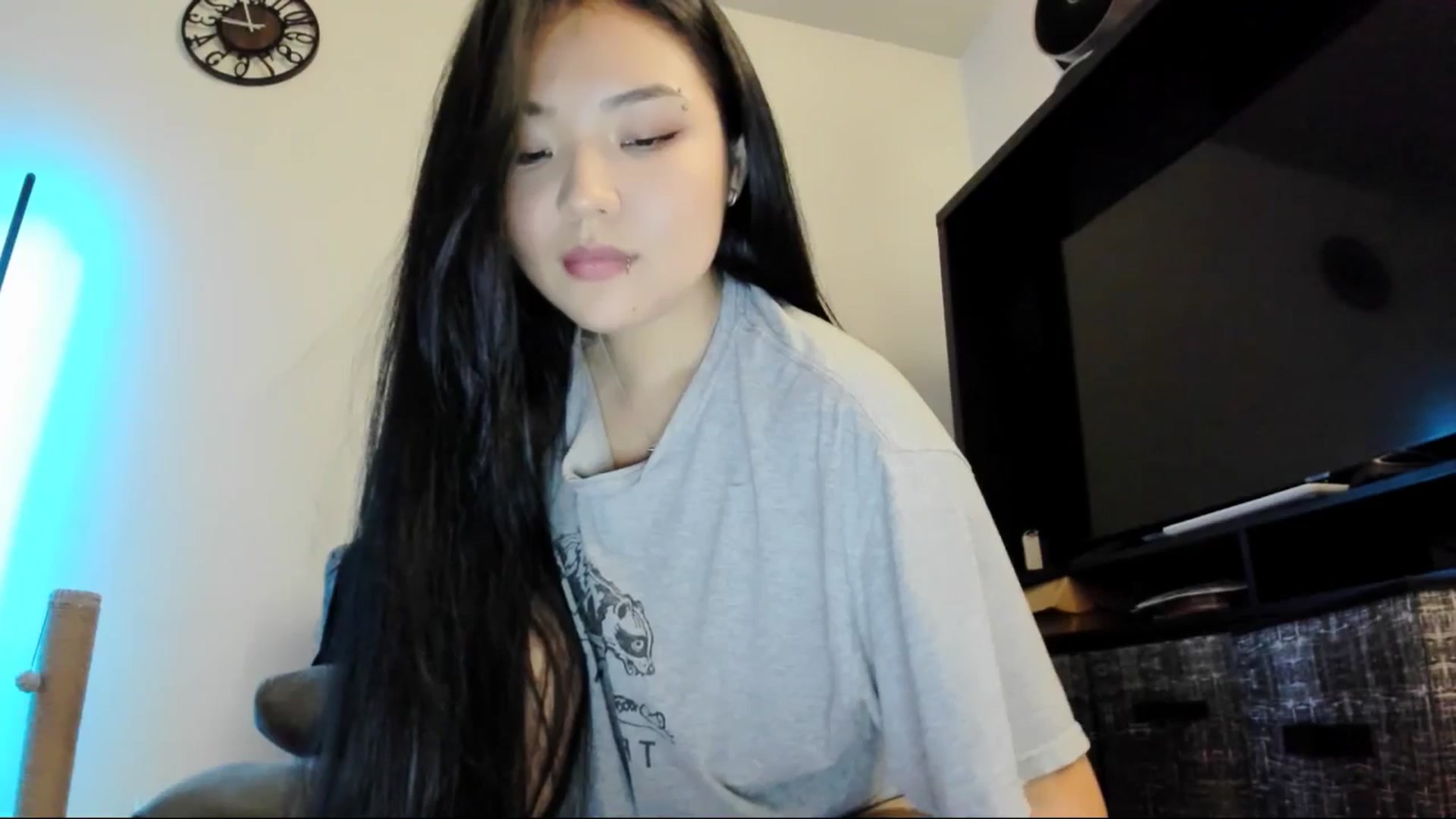 Gallery image thumbnail from Melody__K's myfreecams stream on, 04/10/2025, 10:27 image 5 of 20